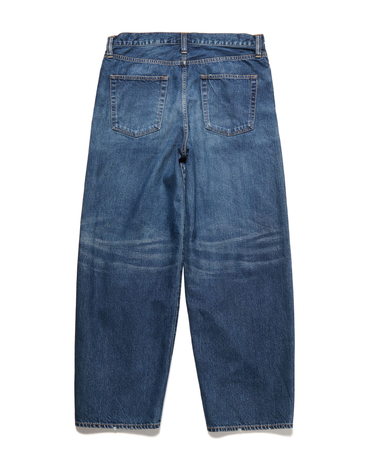 DAMAGED HEM TUCK WIDE STRAIGHT JEANS