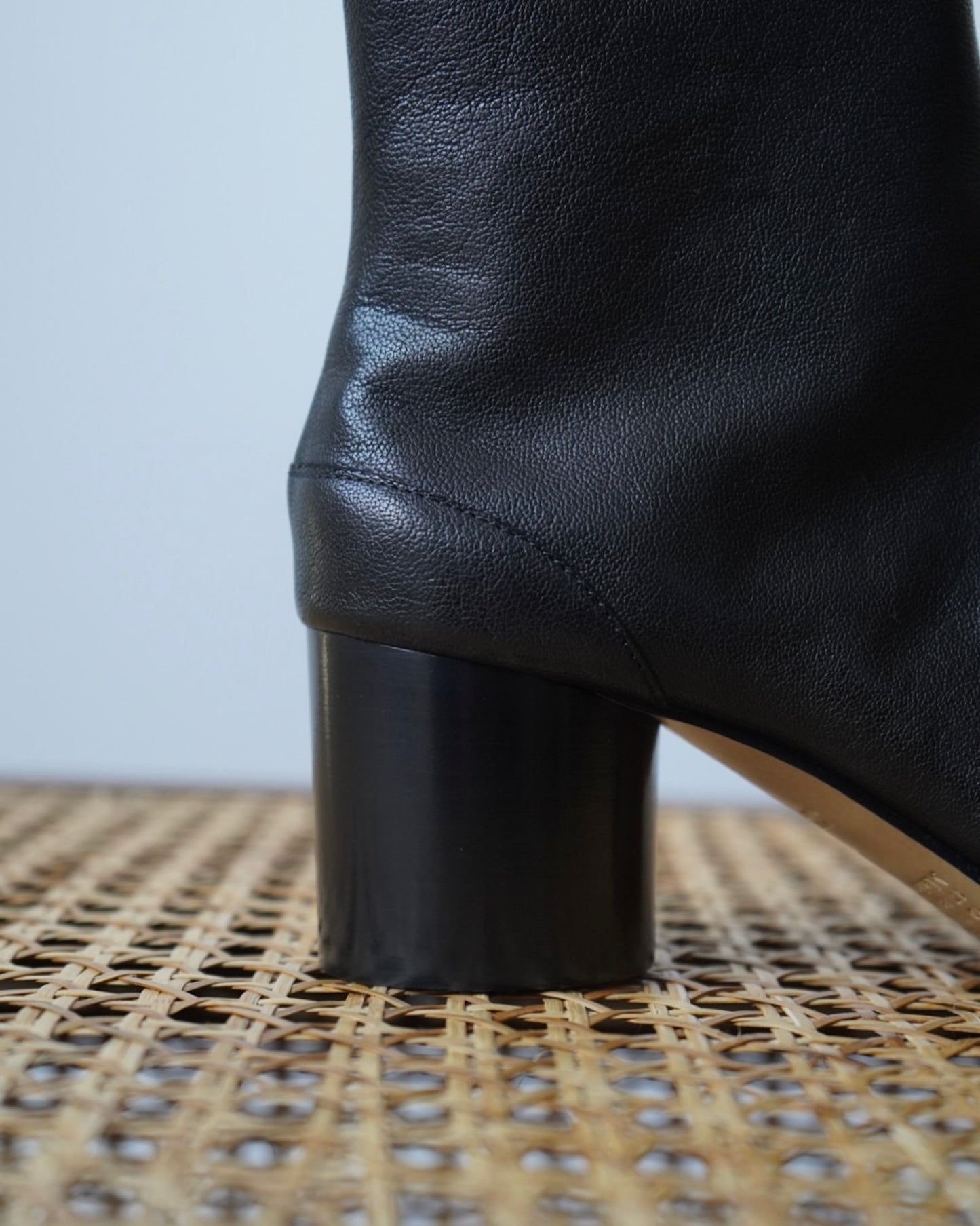 S58WU0246 TABI BOOTS