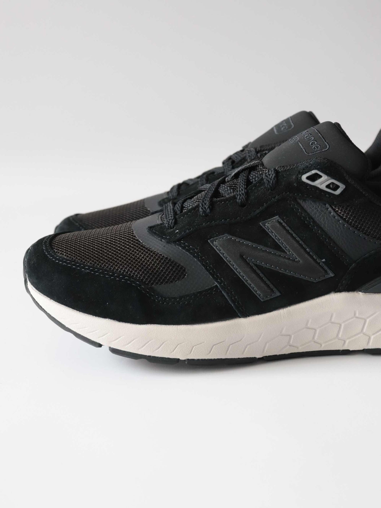 Walking Fresh Foam 880 v6