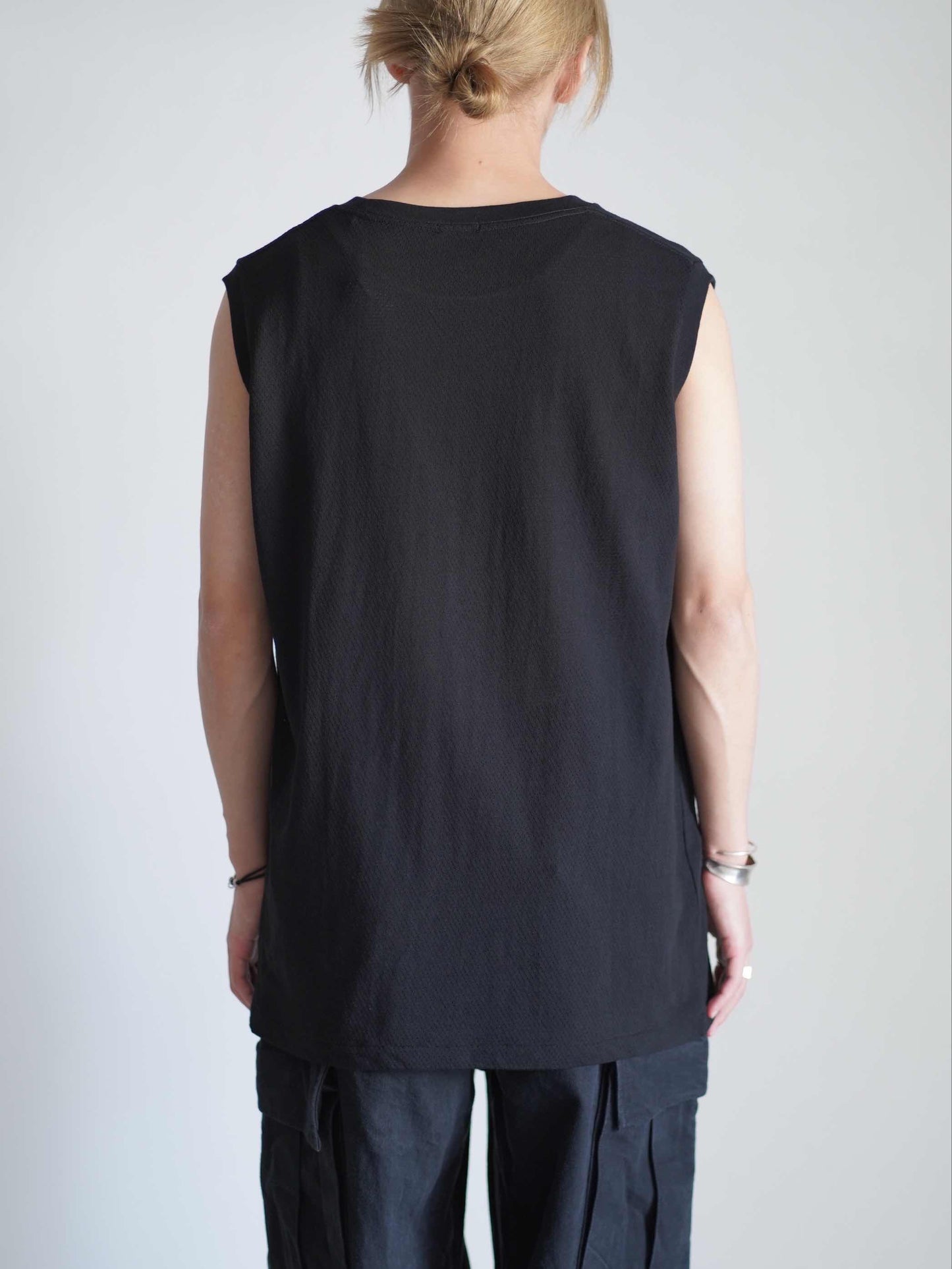 ウールメッシュ ノースリーブ