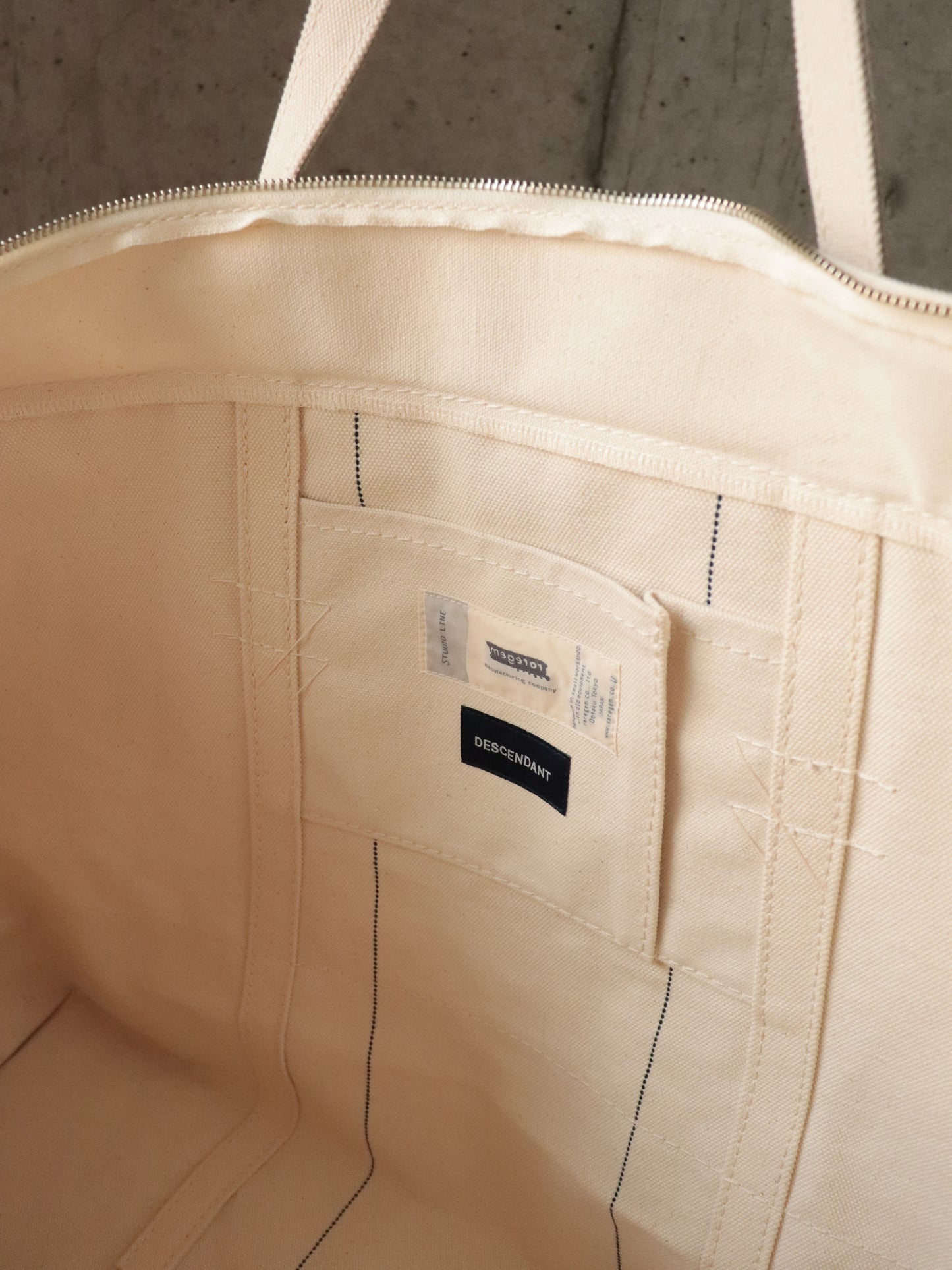 COAL BAG TOTE L raregem