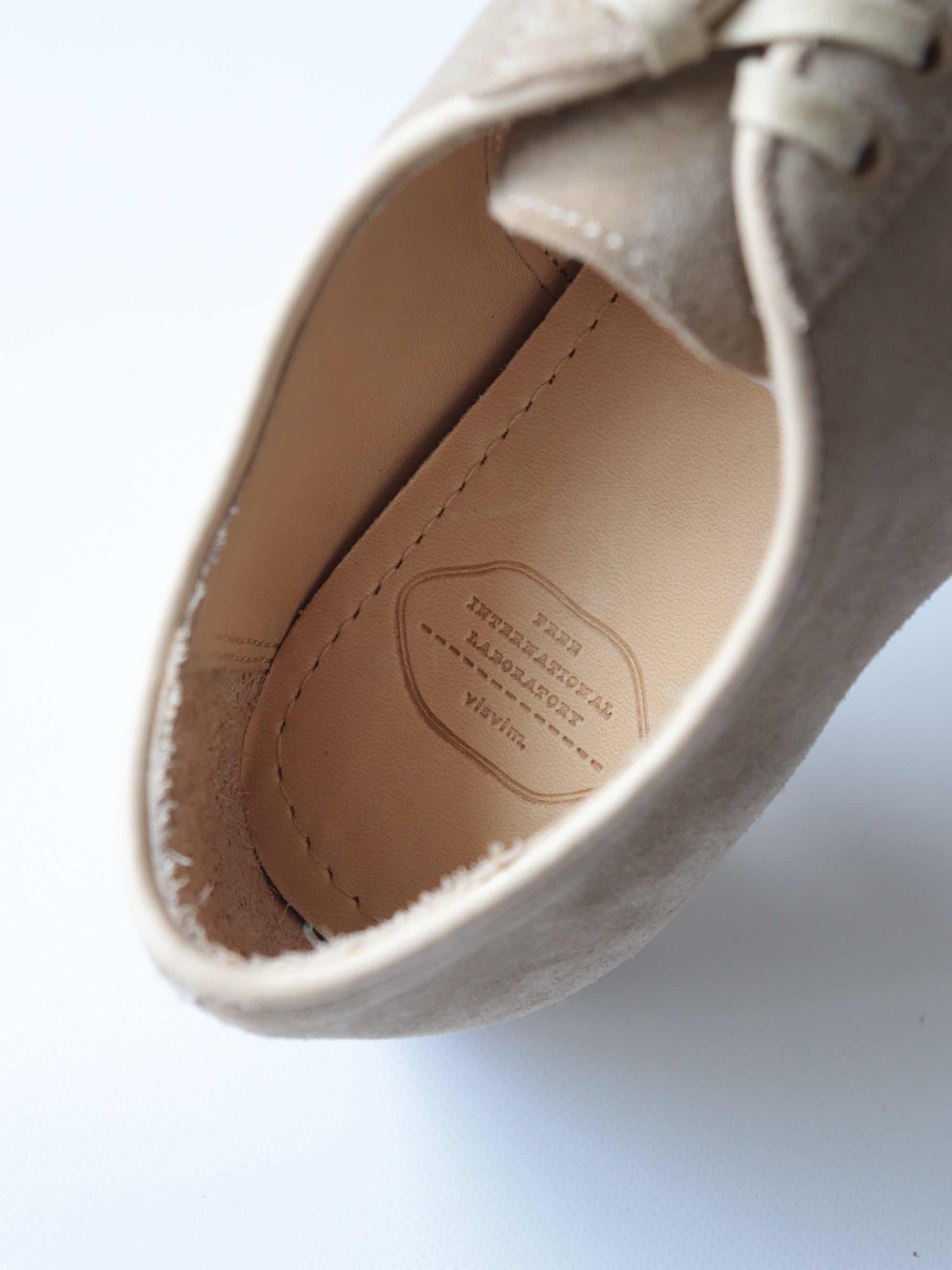 P.T.U TRAINER-FOLK W