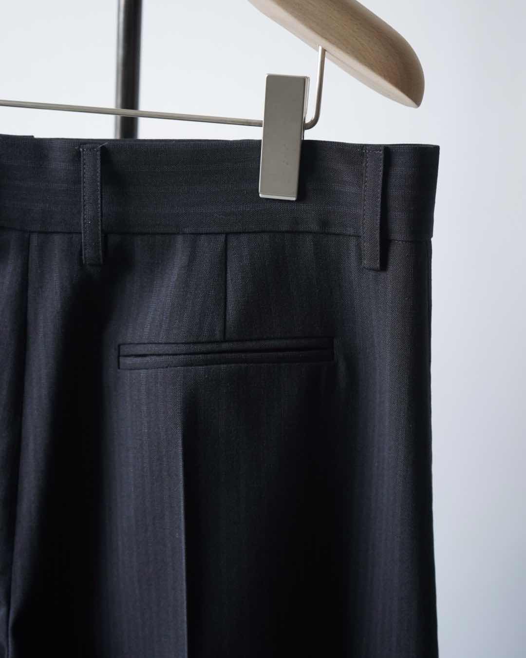 DOUBLE PLEATED WIDE PANTS