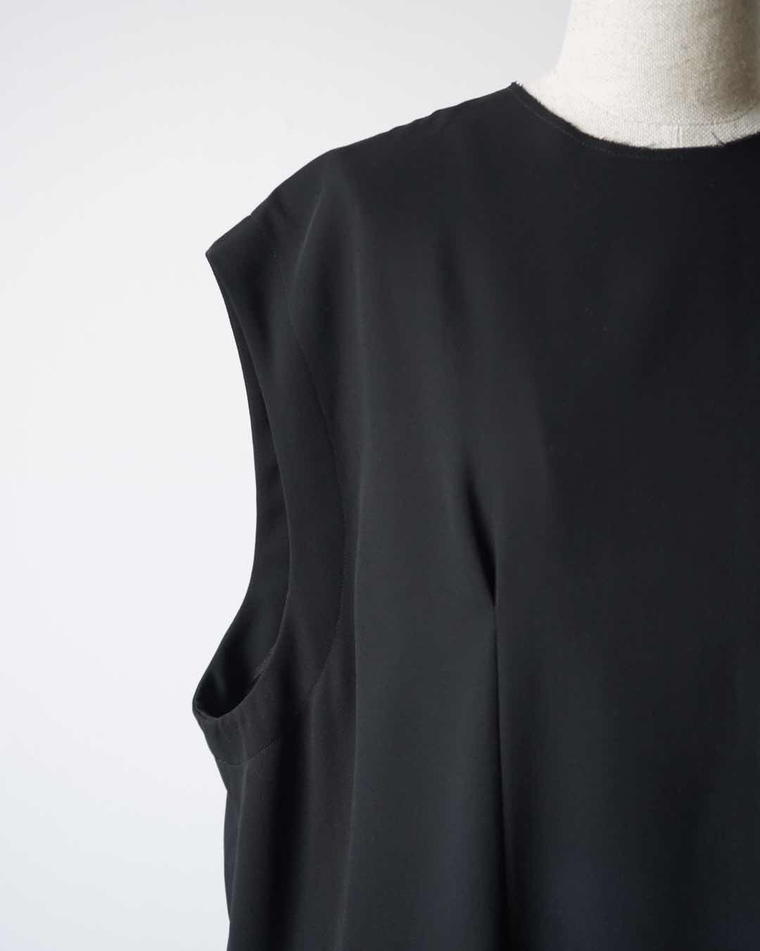 SLEEVELESS LONG DRESS