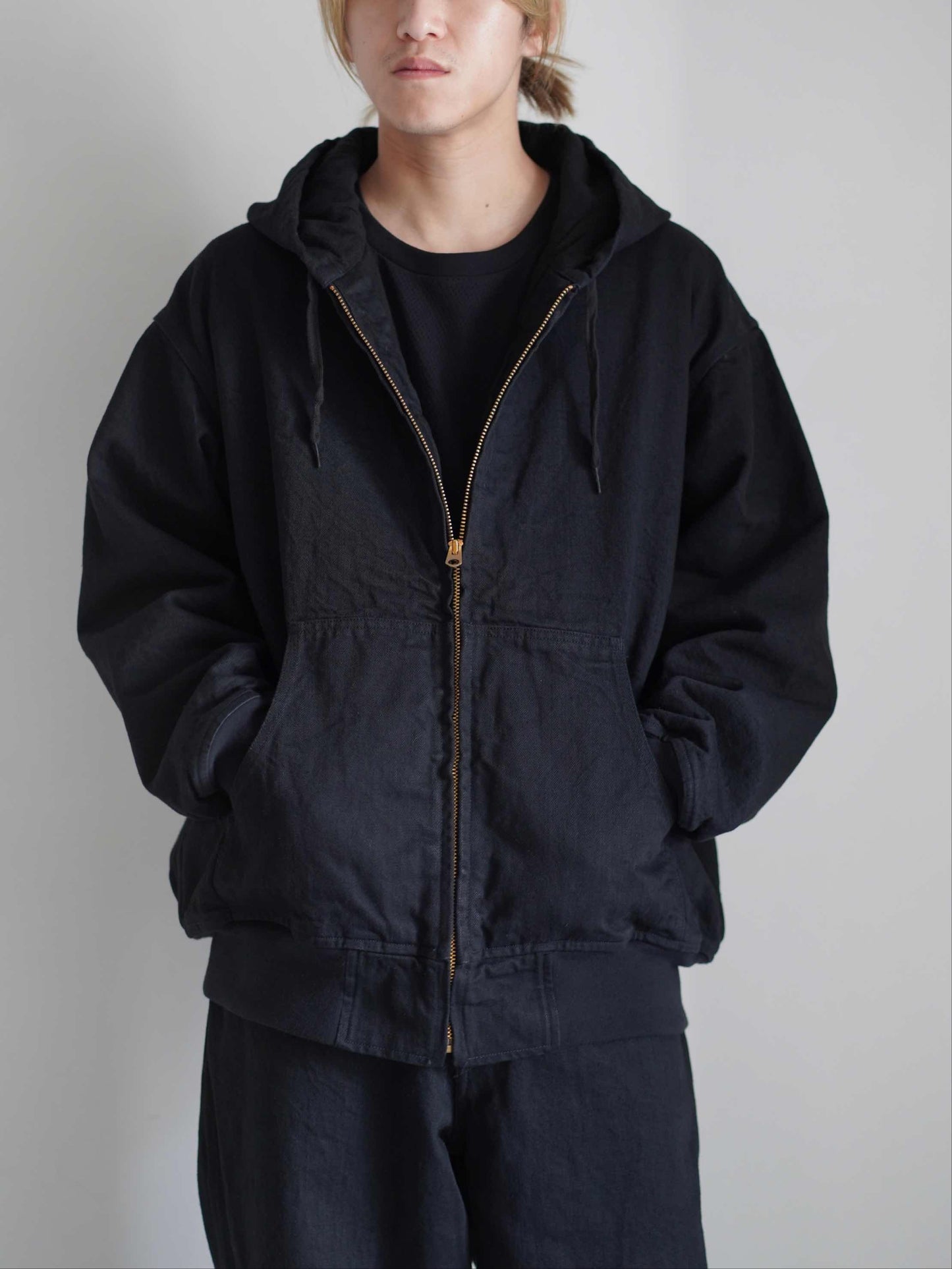 ブラックデニム ジップパーカ