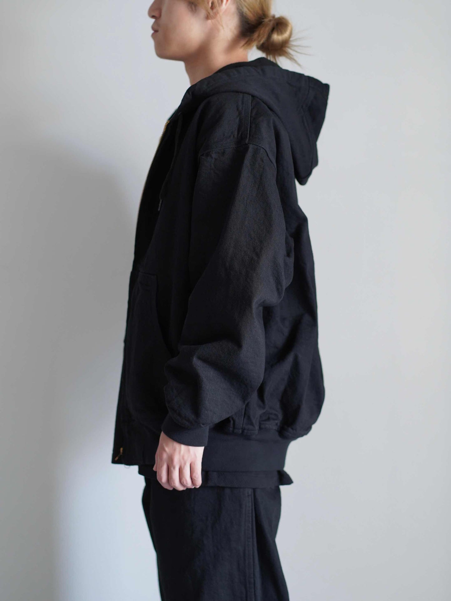 ブラックデニム ジップパーカ