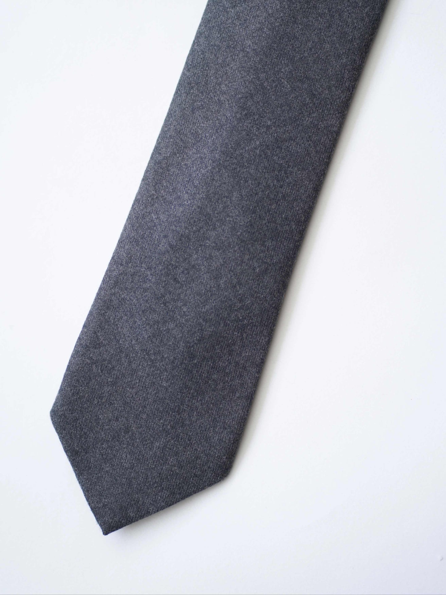 SUPER LIGHT WOOL TIE