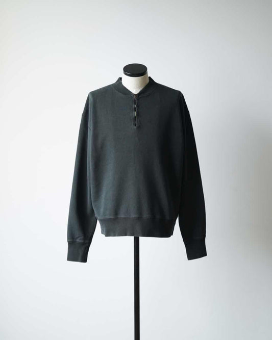 HALF ZIP SWEATSHIRT