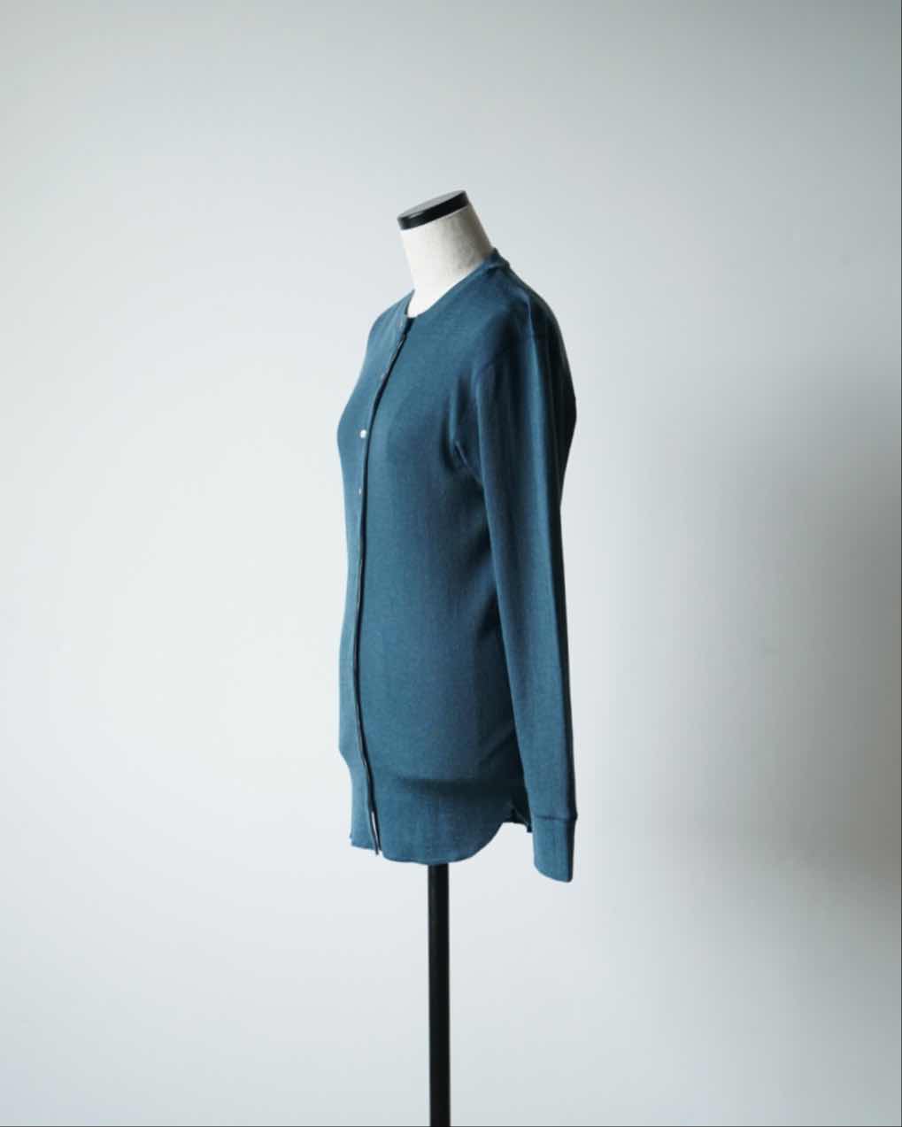 WASHABLE WOOL CARDIGAN TOP