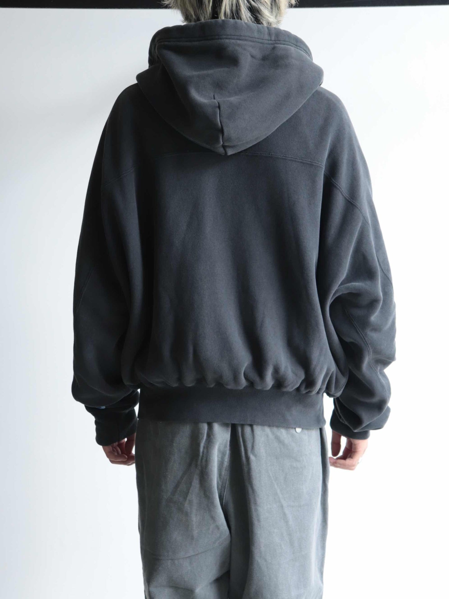 C8-C1 27 ZIP UP HOODIE