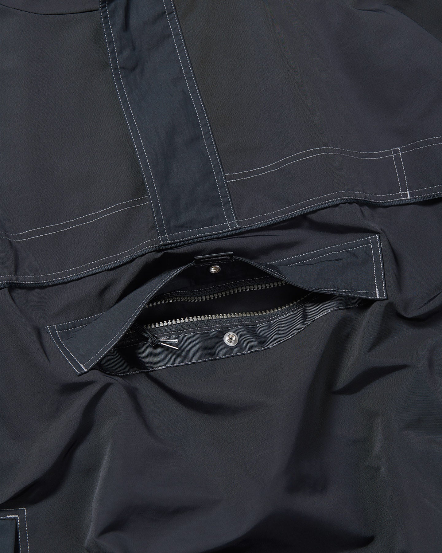 ATHLETIC VENTILATION PULLOVER