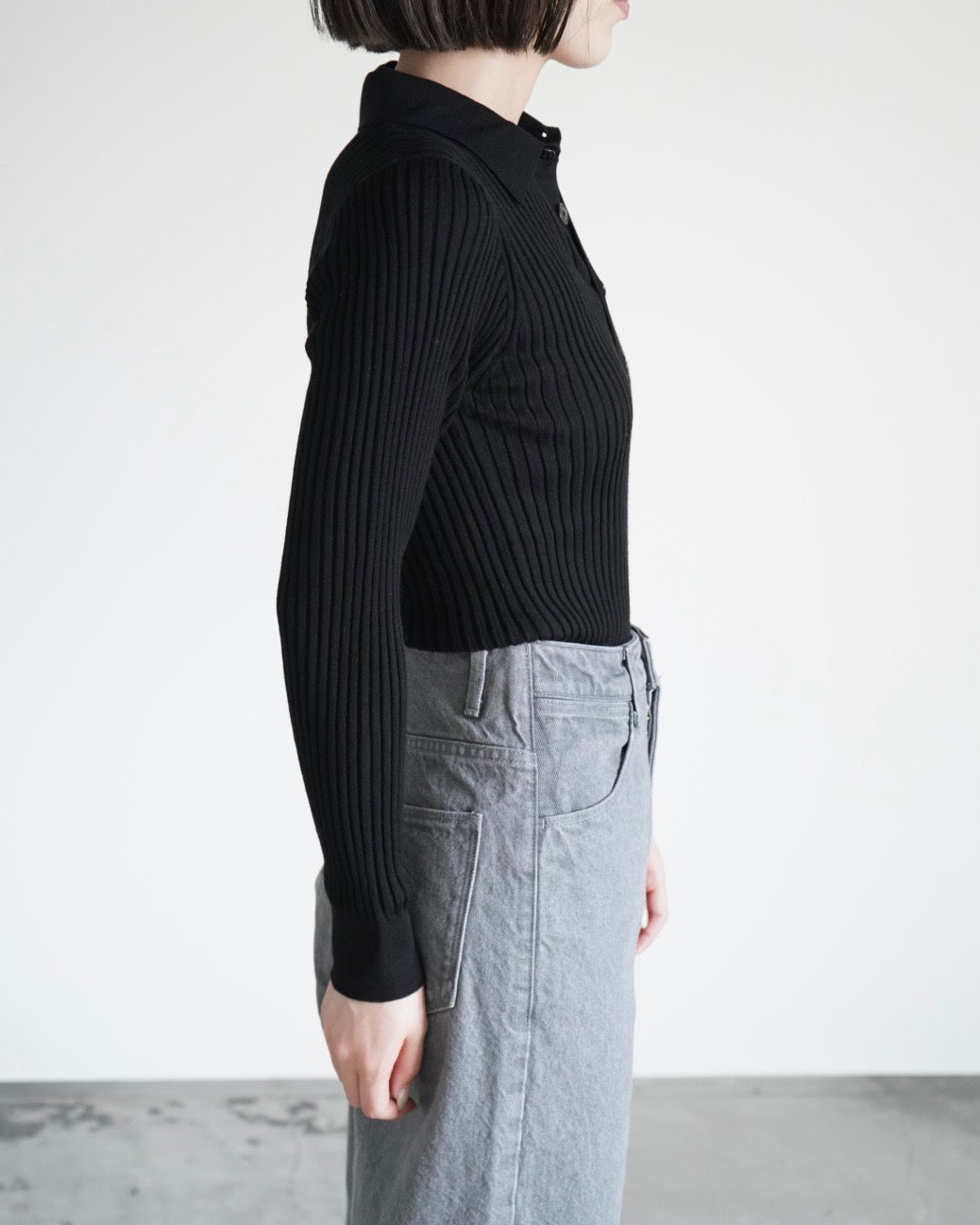 WIDE RIBBED POLO SWEATER