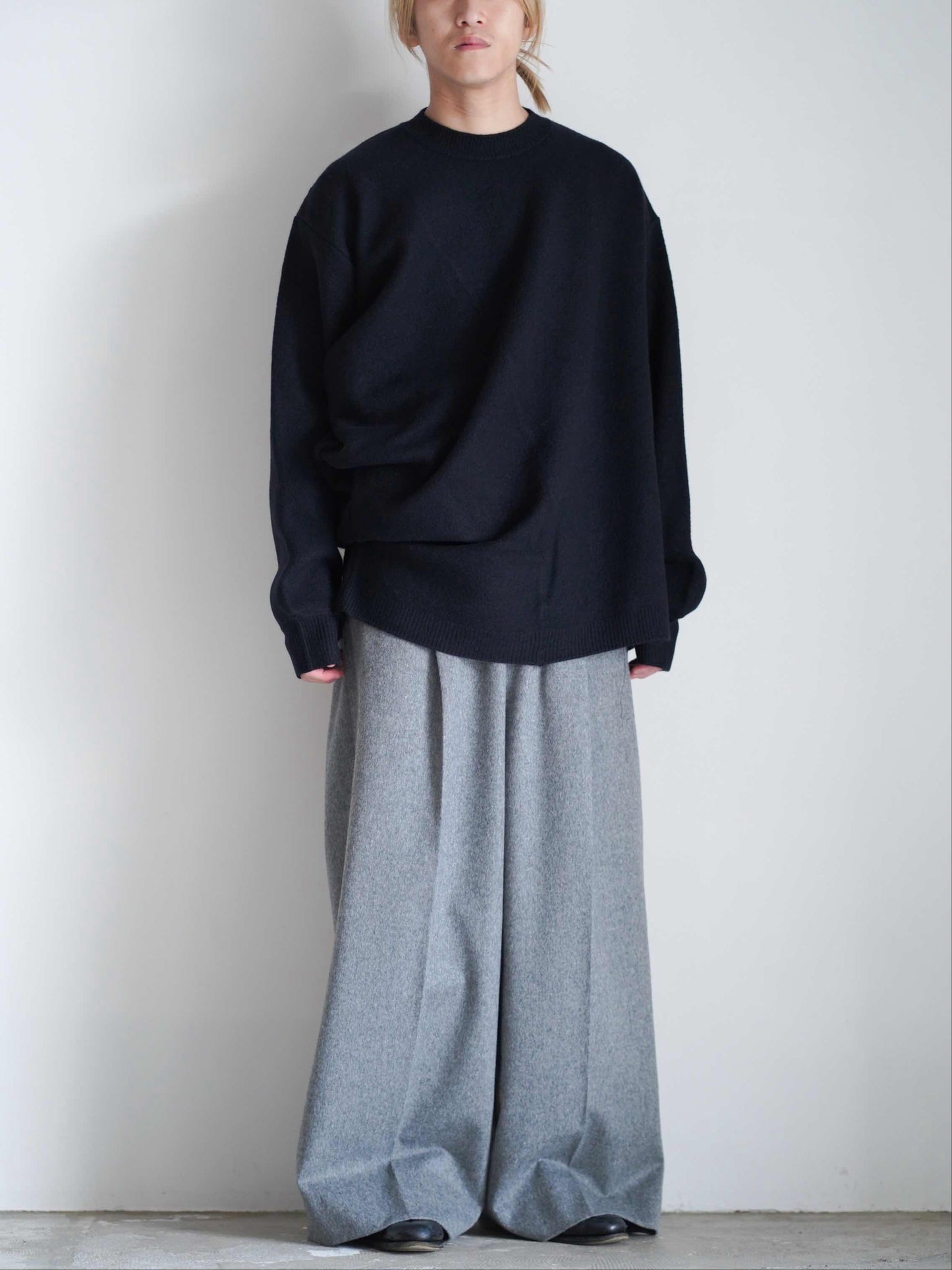 EXTRA FINE WOOL KNIT DEFORMED LS