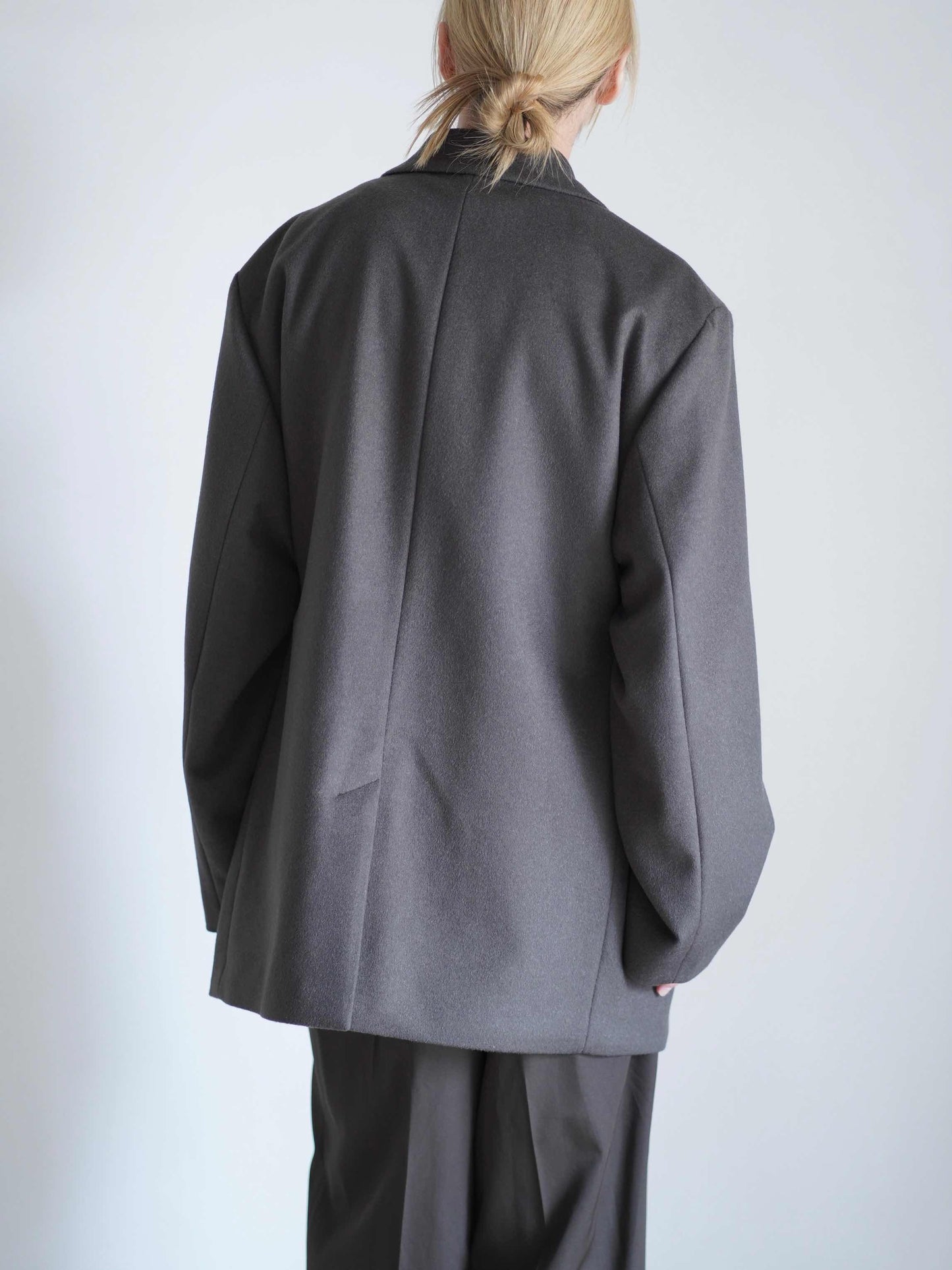 OVERSIZED DOUBLE LAPELLED JACKET