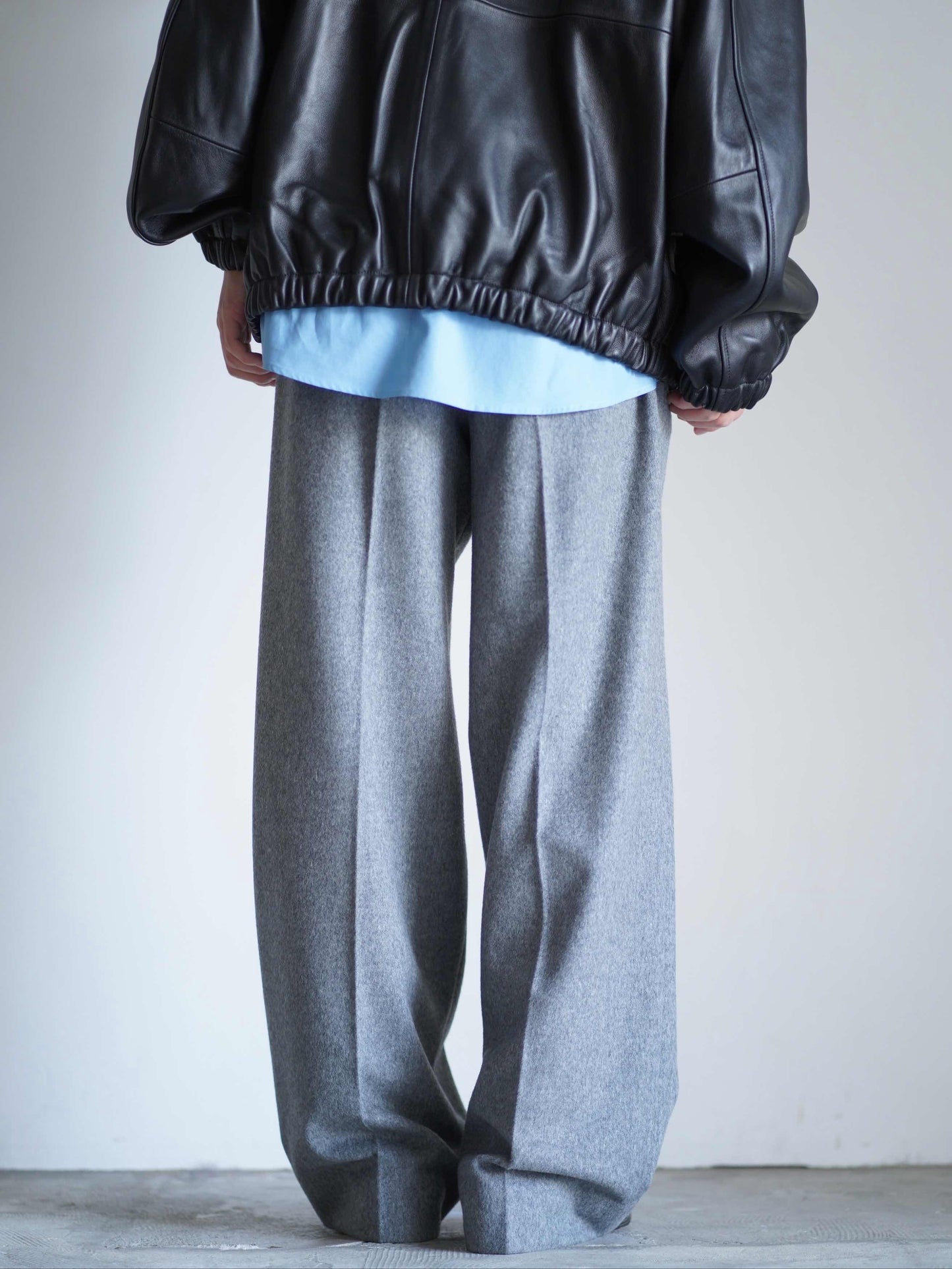 W/CA BEAVER STRAIGHT TROUSERS