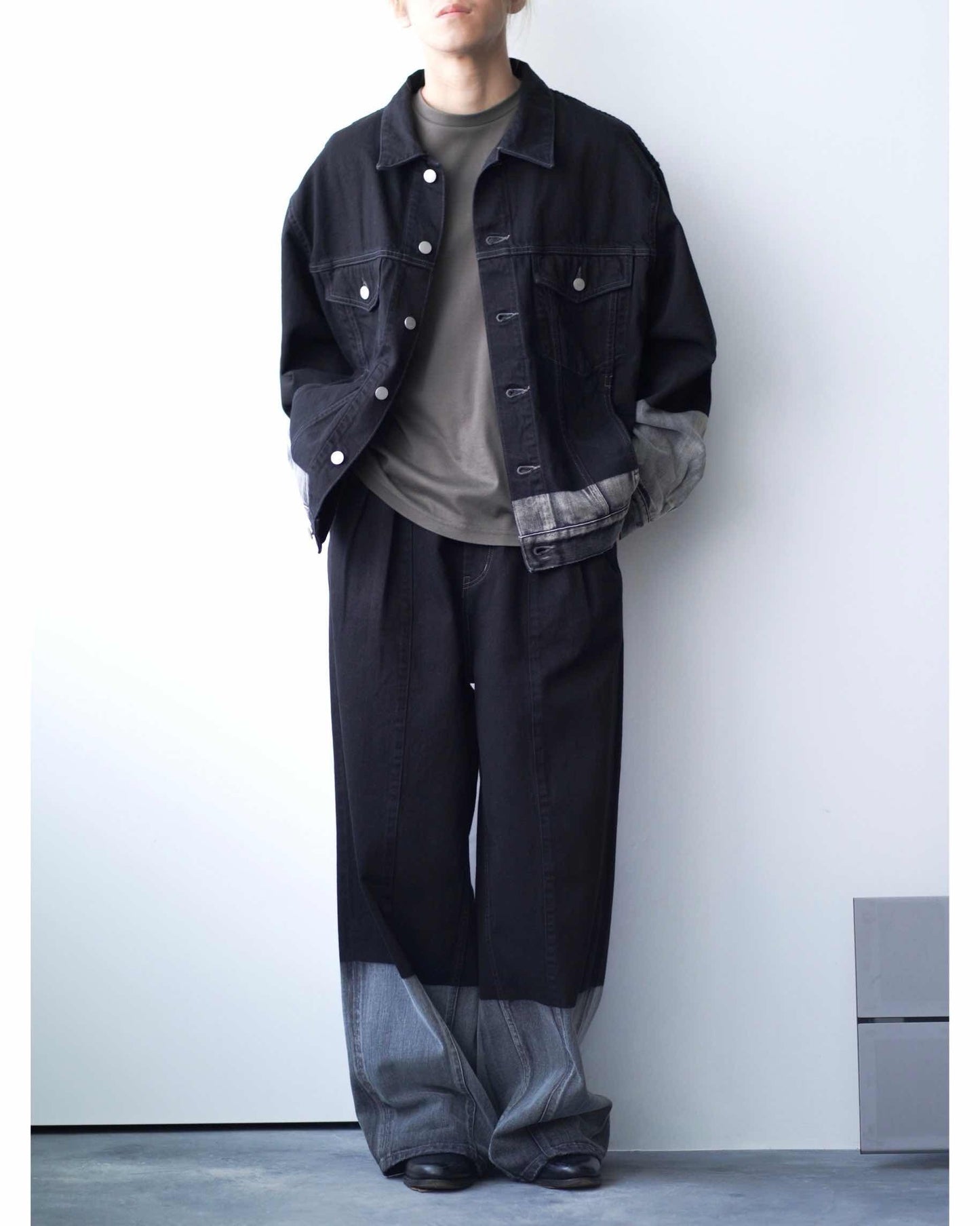 LASER PROCESSED DENIM TROCKER JACKET