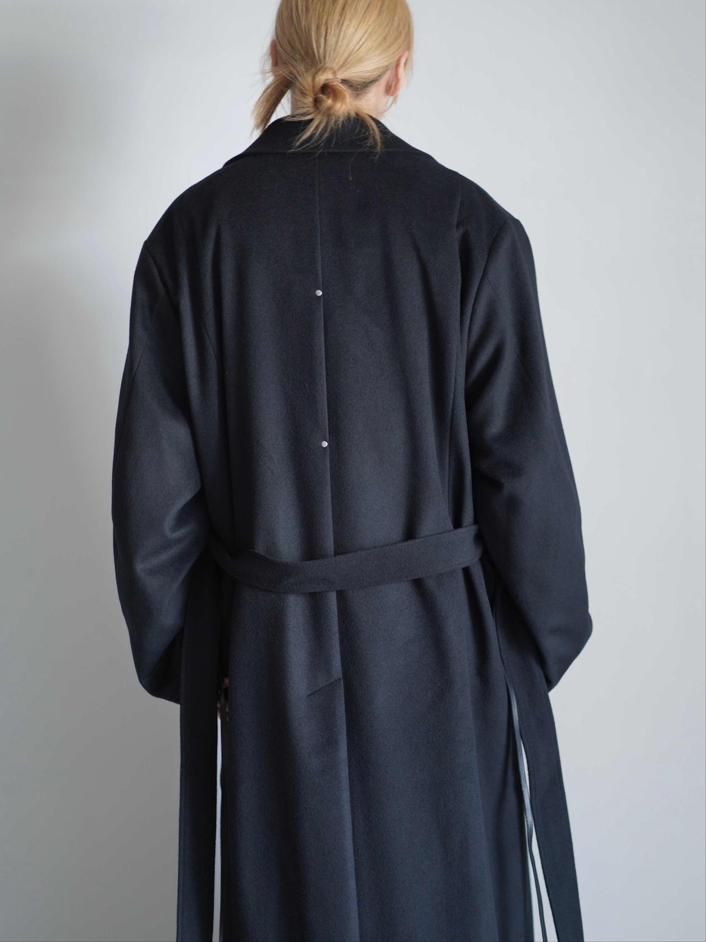 OVERSIZED MAXI-LENGTH PEAK LAPEL COAT