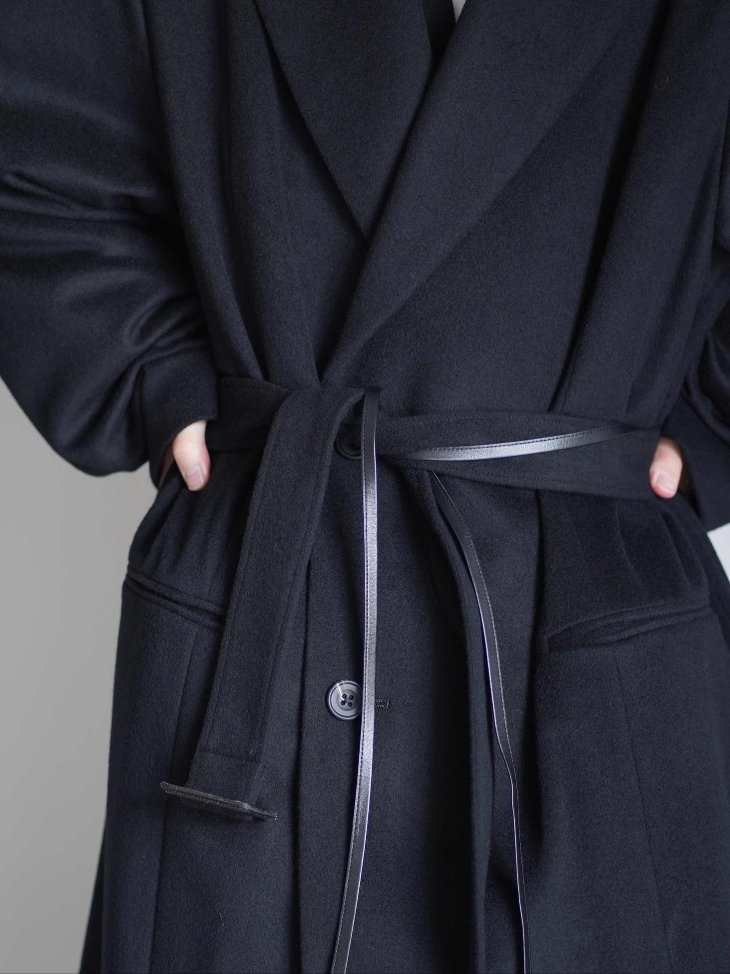 OVERSIZED MAXI-LENGTH PEAK LAPEL COAT