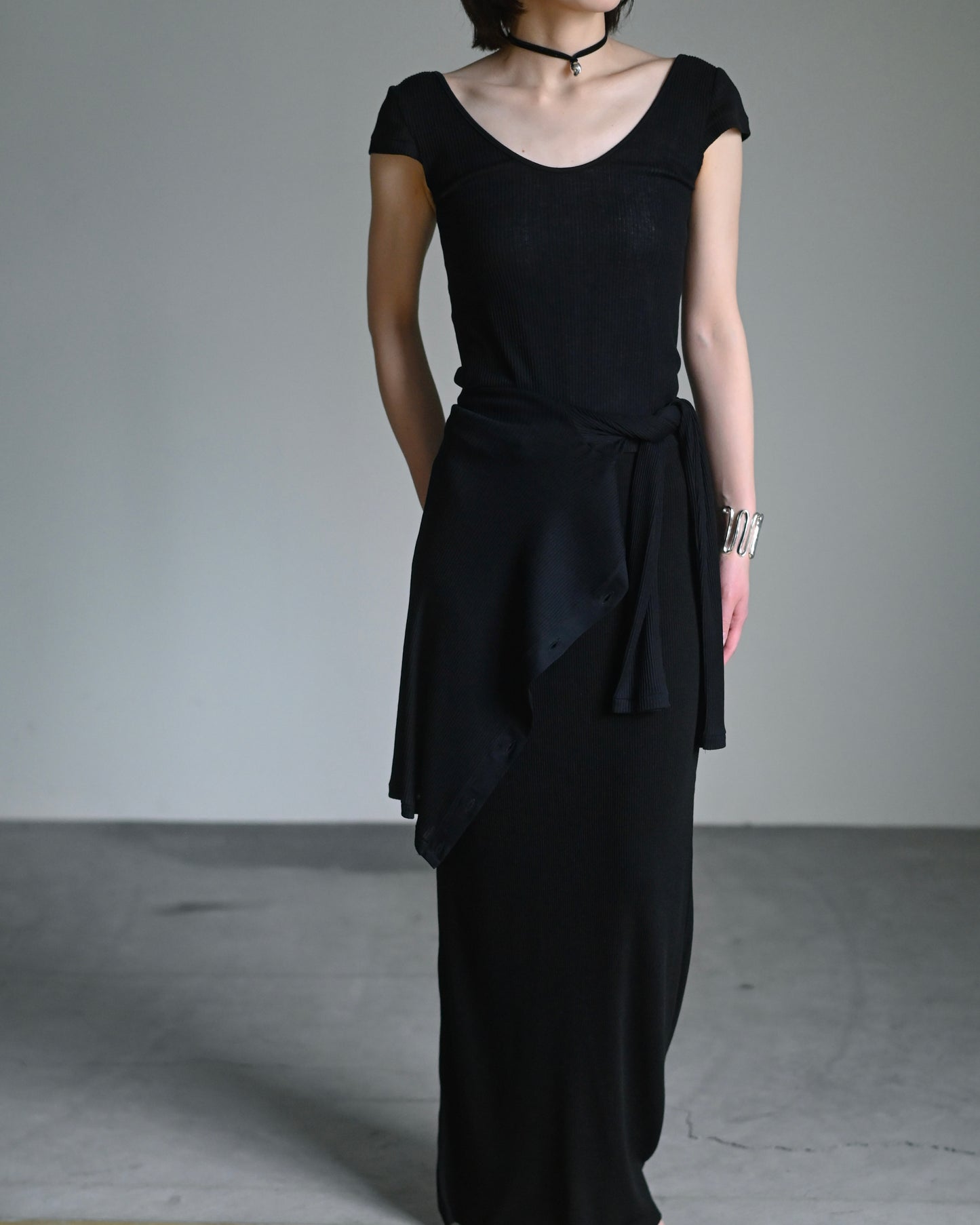 KAIA Two Way Scoop Cap Sleeve