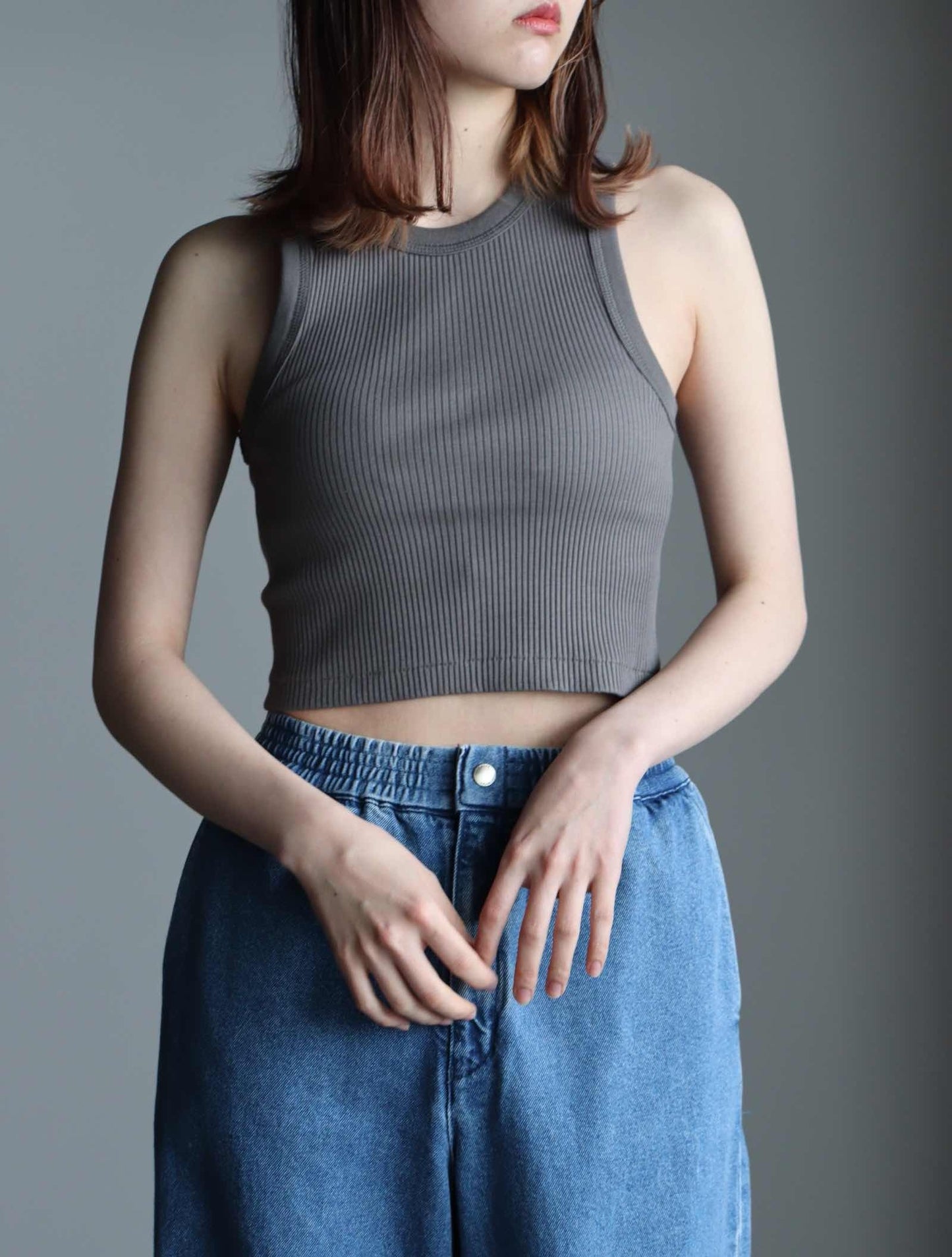 CROPPED TANK TOP