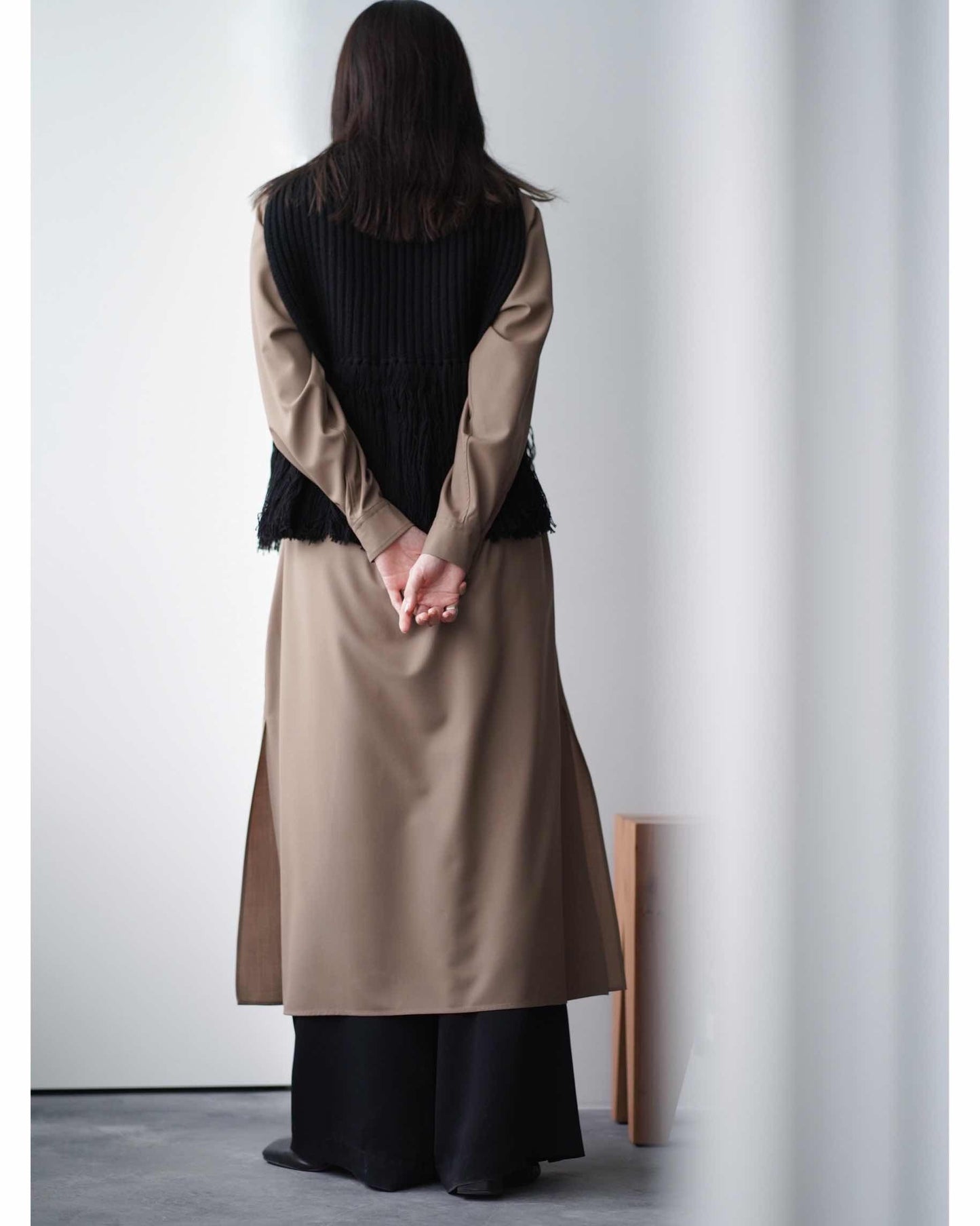 WOOL RIBBED SWEATER TOP WITH FRINGE