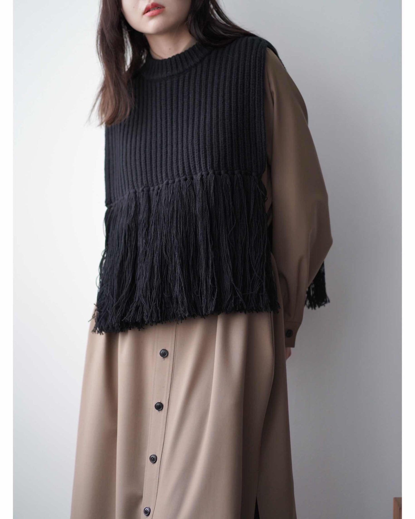 WOOL RIBBED SWEATER TOP WITH FRINGE