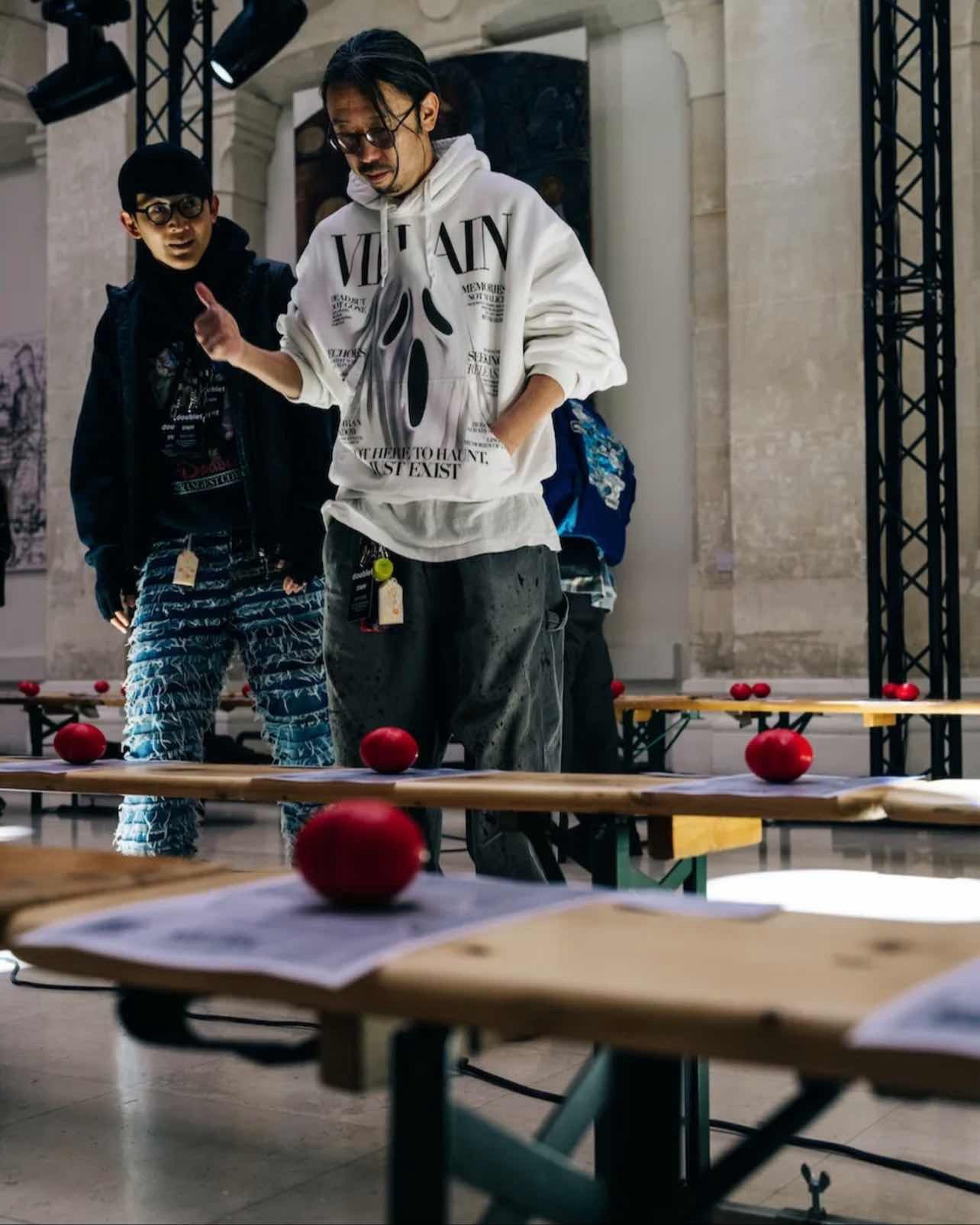 VILLAIN COVER PRINT HOODIE