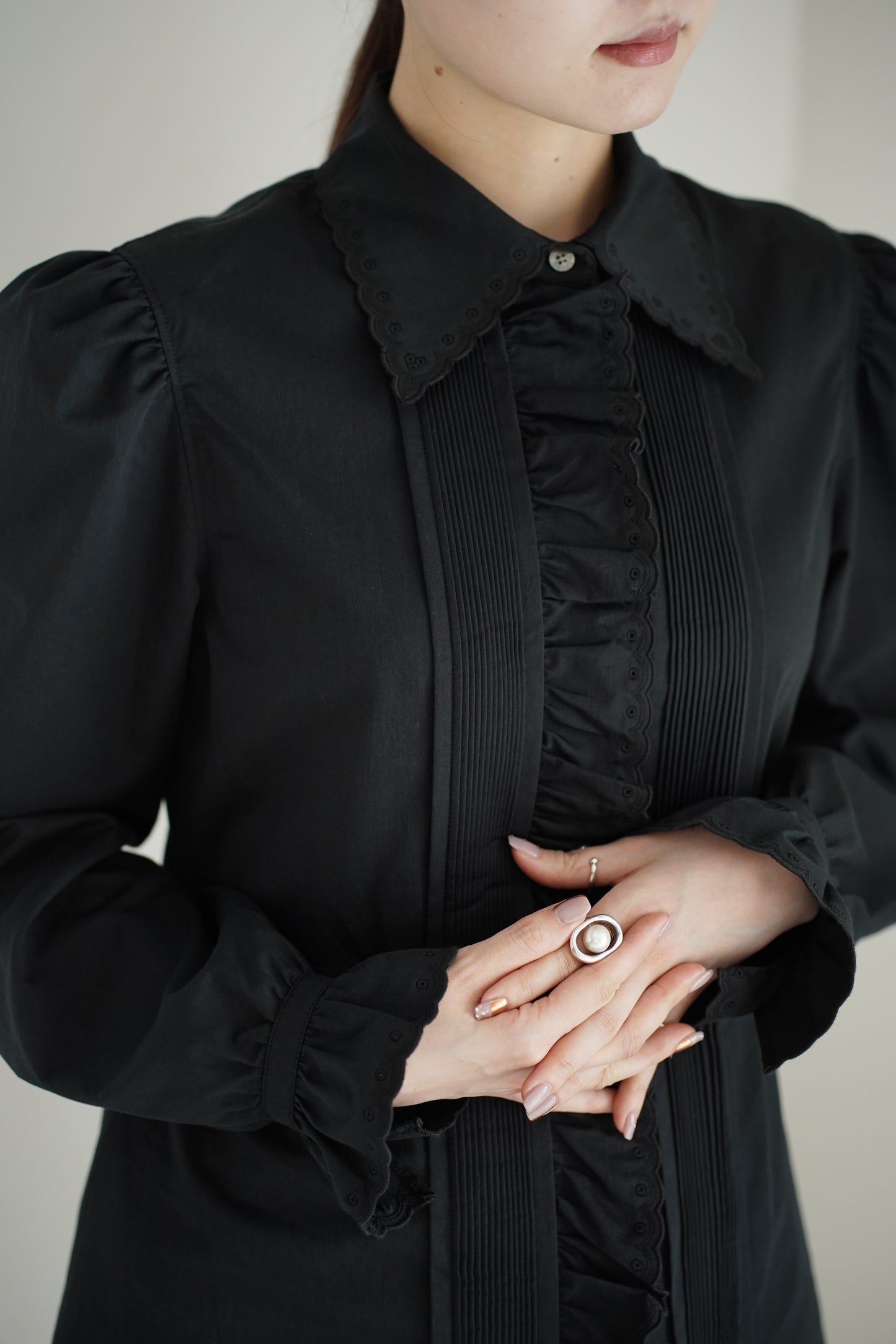 ORGANIC COTTON EMBROIDERED BLOUSE
