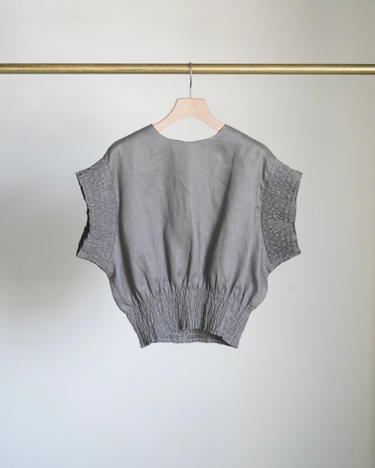 LINEN SHIRRED BLOUSE