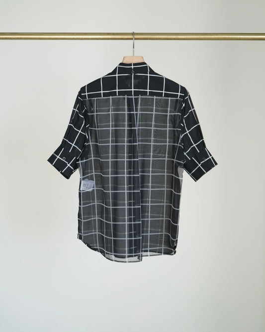 SHEER BACK WINDOWPANE SHORT-SLV BLOUSE