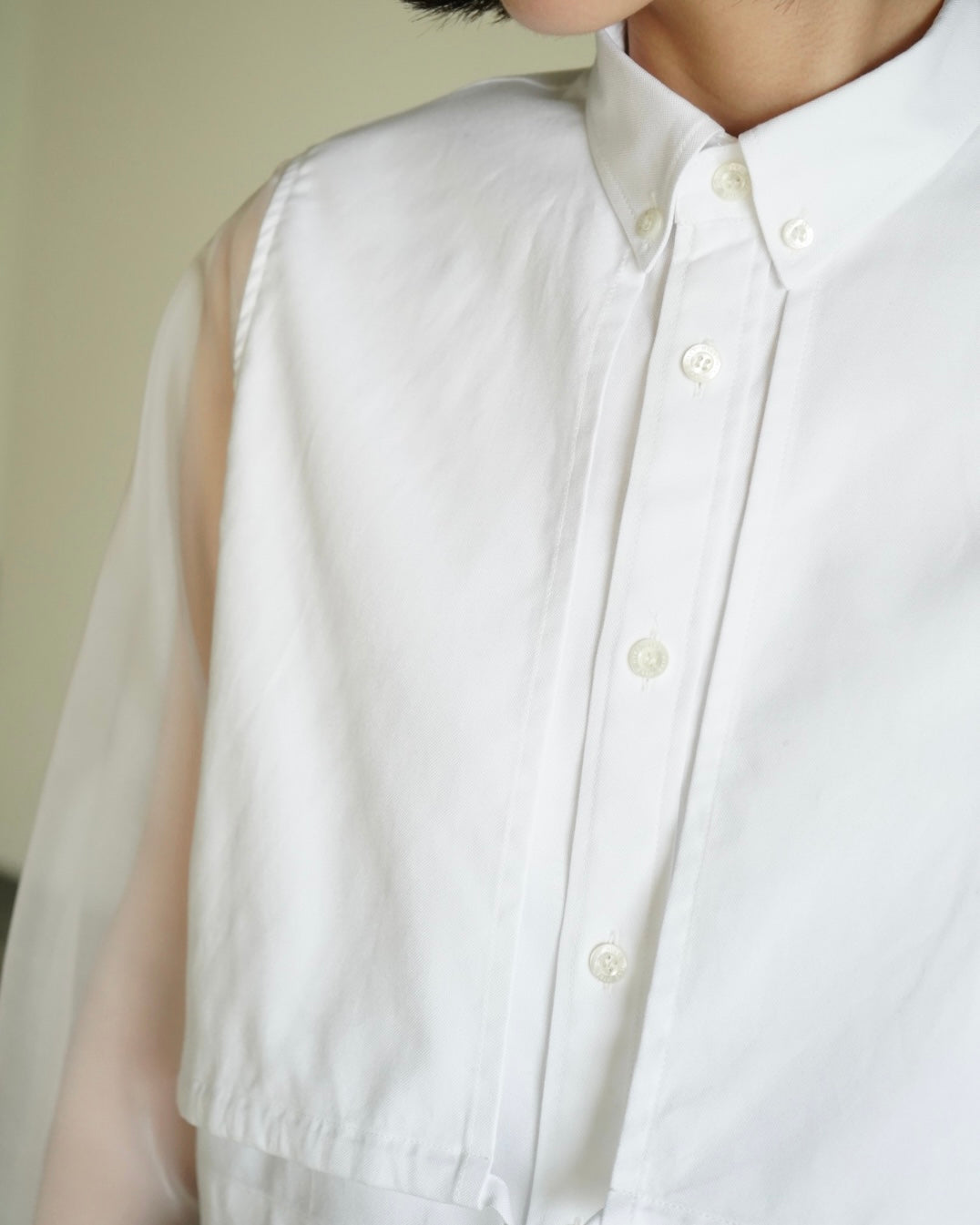 OXFORD SHEER SLEEVE SHIRT
