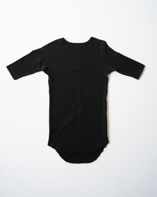PIANO BORDER ASYMMETRY TEE
