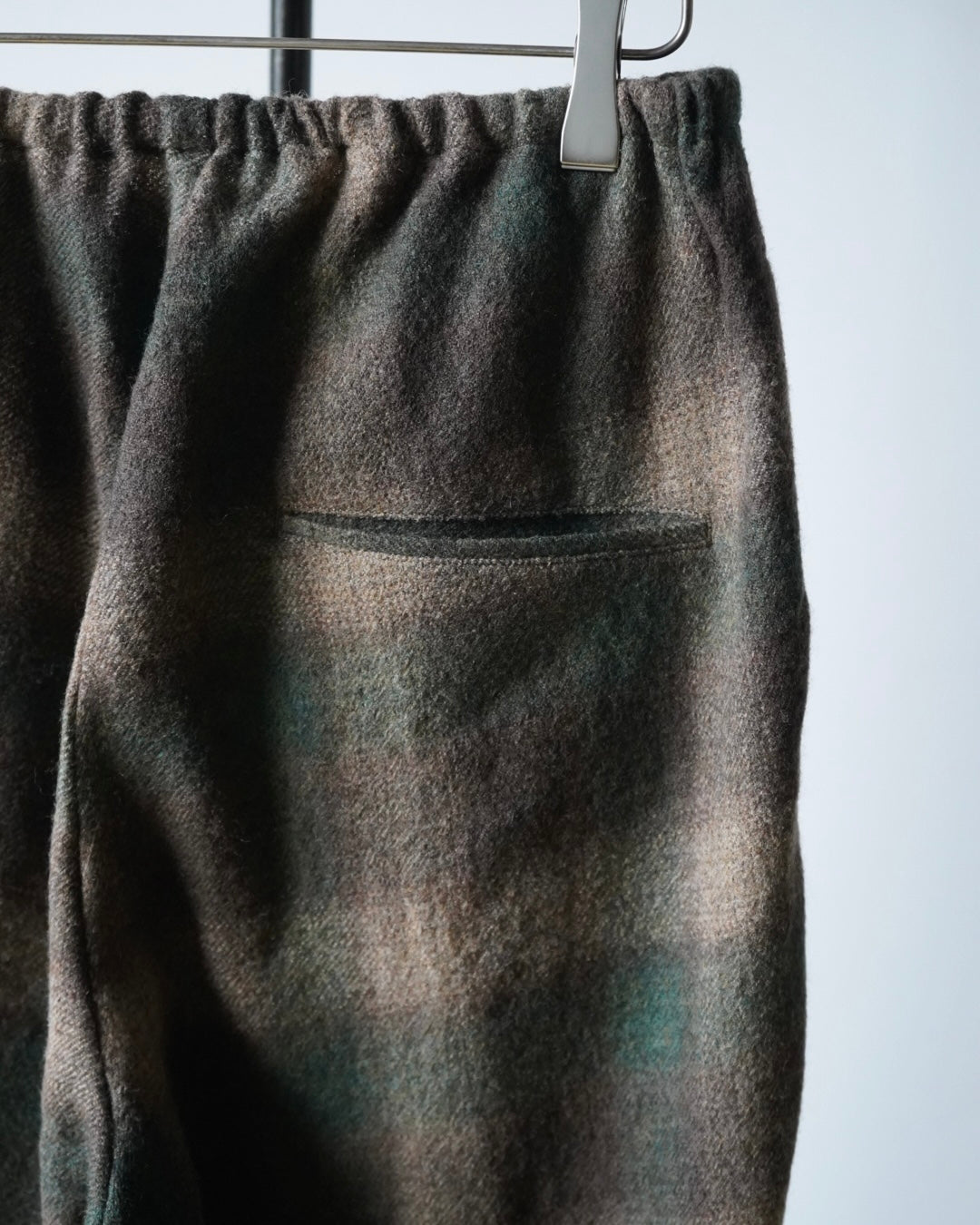 SLIP ON PANTS