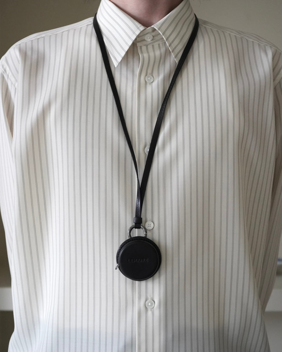 MOLDED TAPE NECKLACE