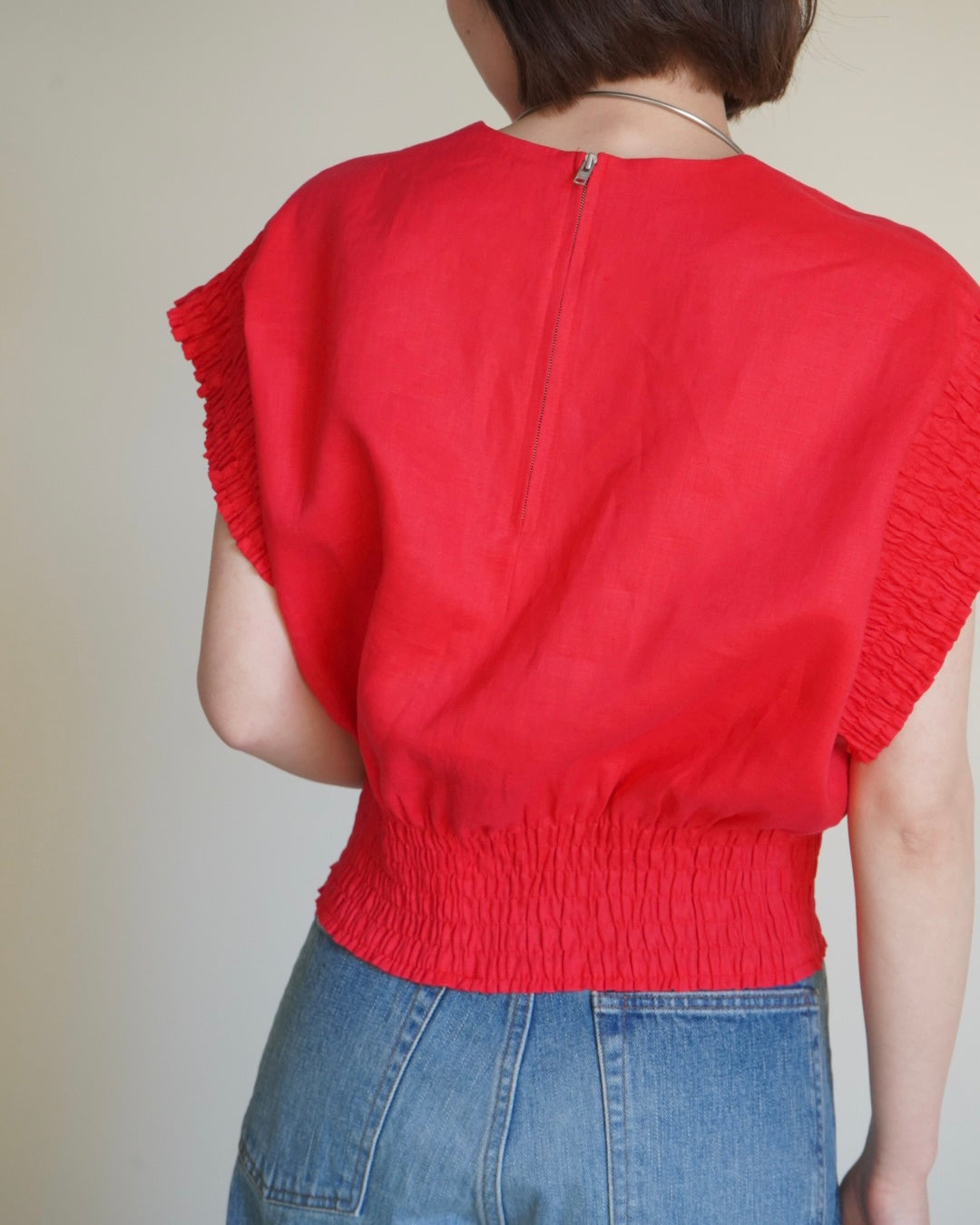 LINEN SHIRRED BLOUSE