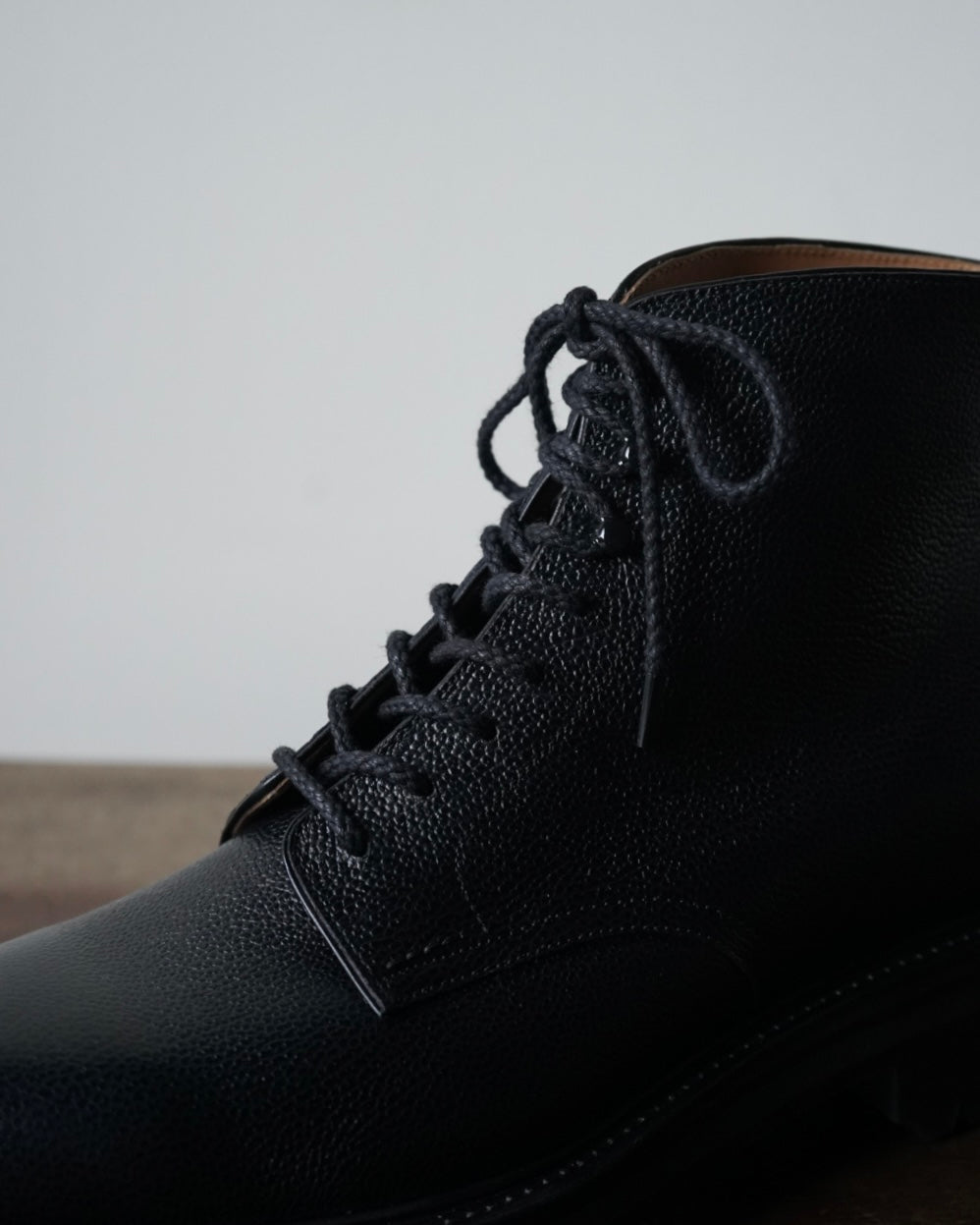 Lace-up Shoes in Grain leather