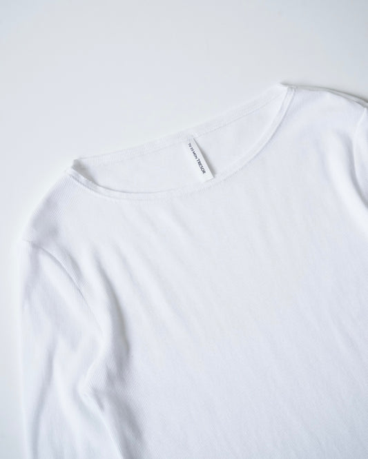 Cut-off Long Sleeve Top