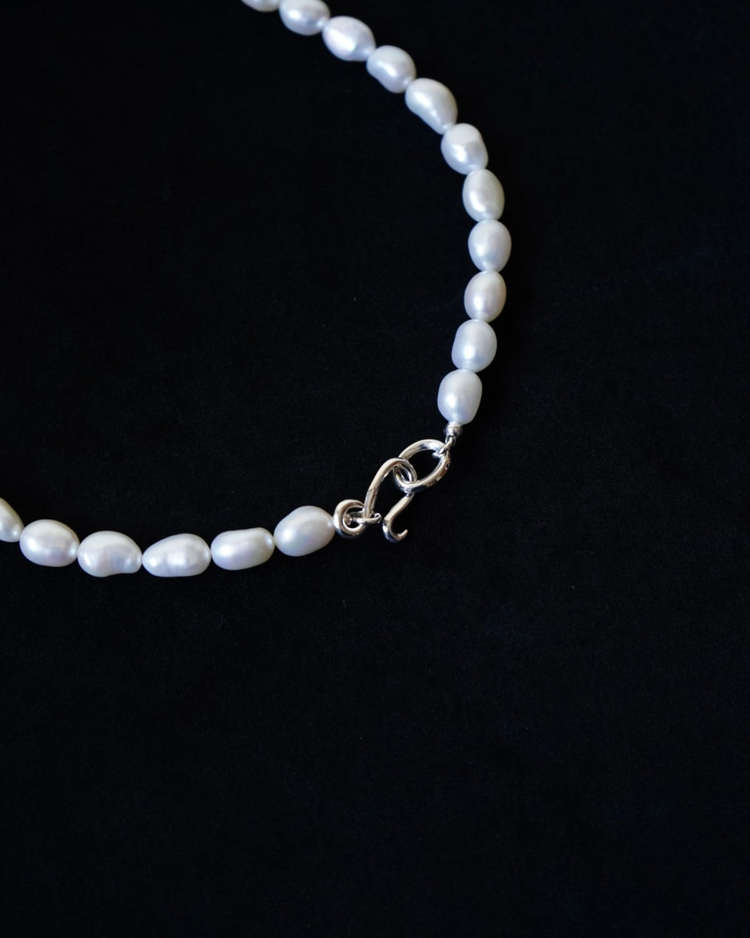 MADAM PEARL NECKLACE