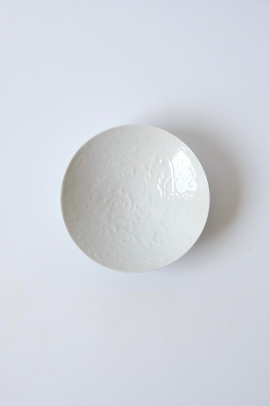 白磁唐草型打6寸浅鉢