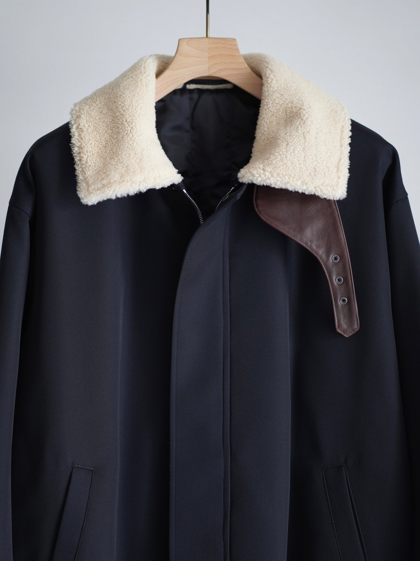 MOUTON COLLAR PADDED JACKET