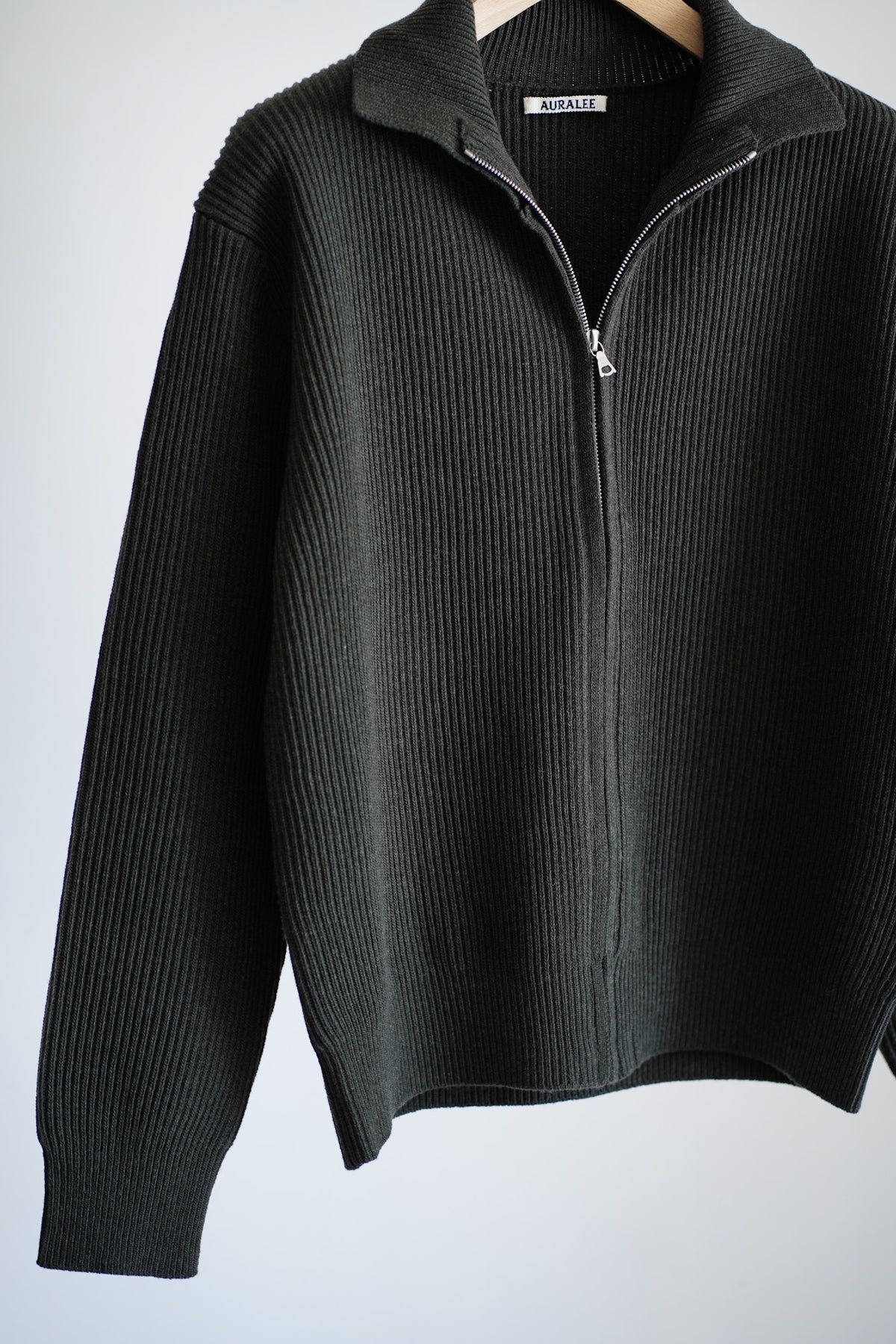 SUPER FINE WOOL RIB KNIT ZIP CARDIGAN