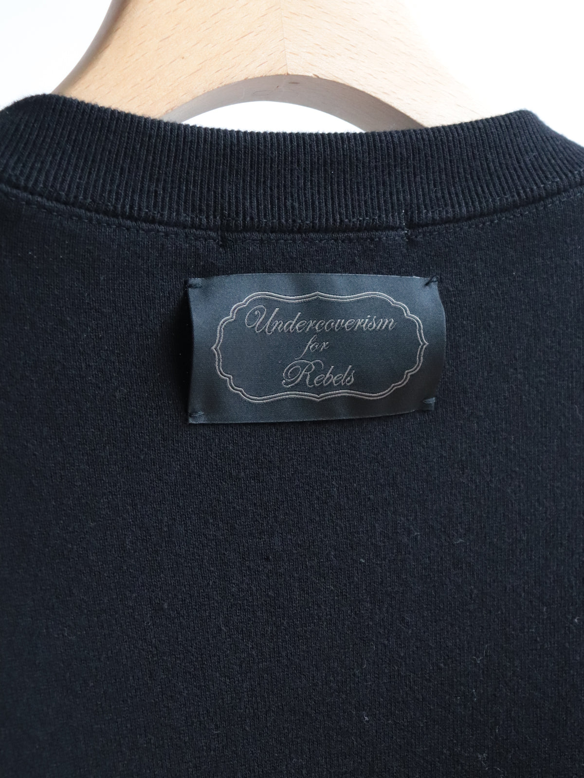 SIDE ZIP SWEAT