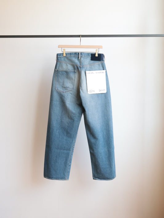 SOCIAL SCULPTURE 01 EX WIDE DMGD-43