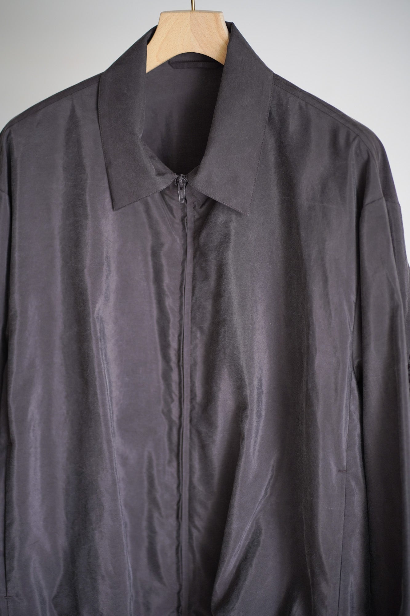 SILK NYLON COLLARED ZIP JACKET