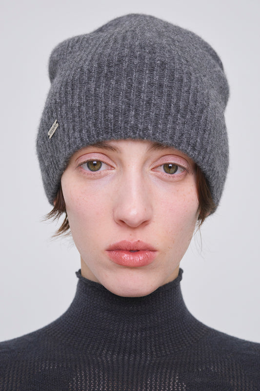FOX-BLEND RIB KNIT BEANIE