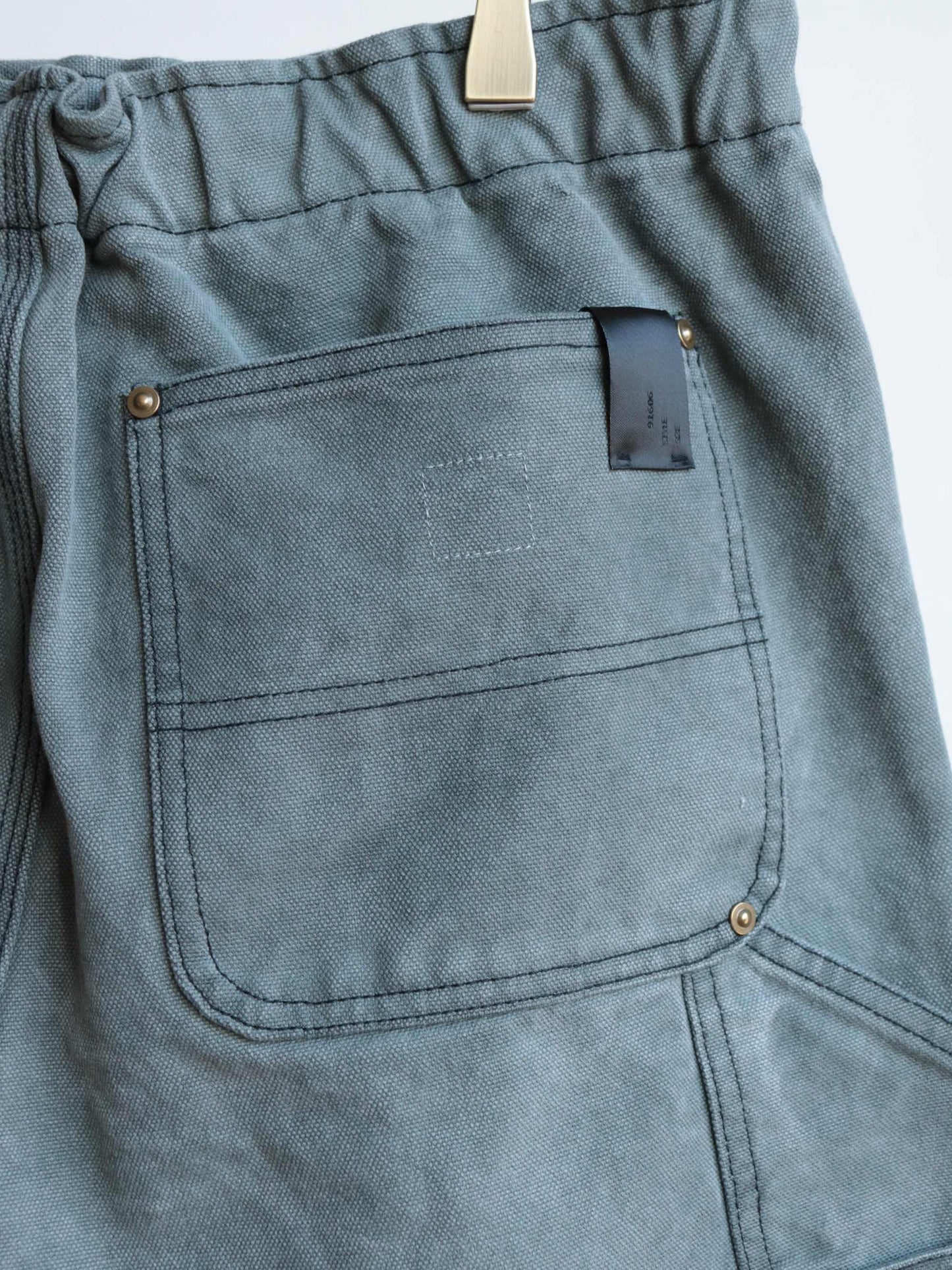 CP71-038 TUCK PANTS