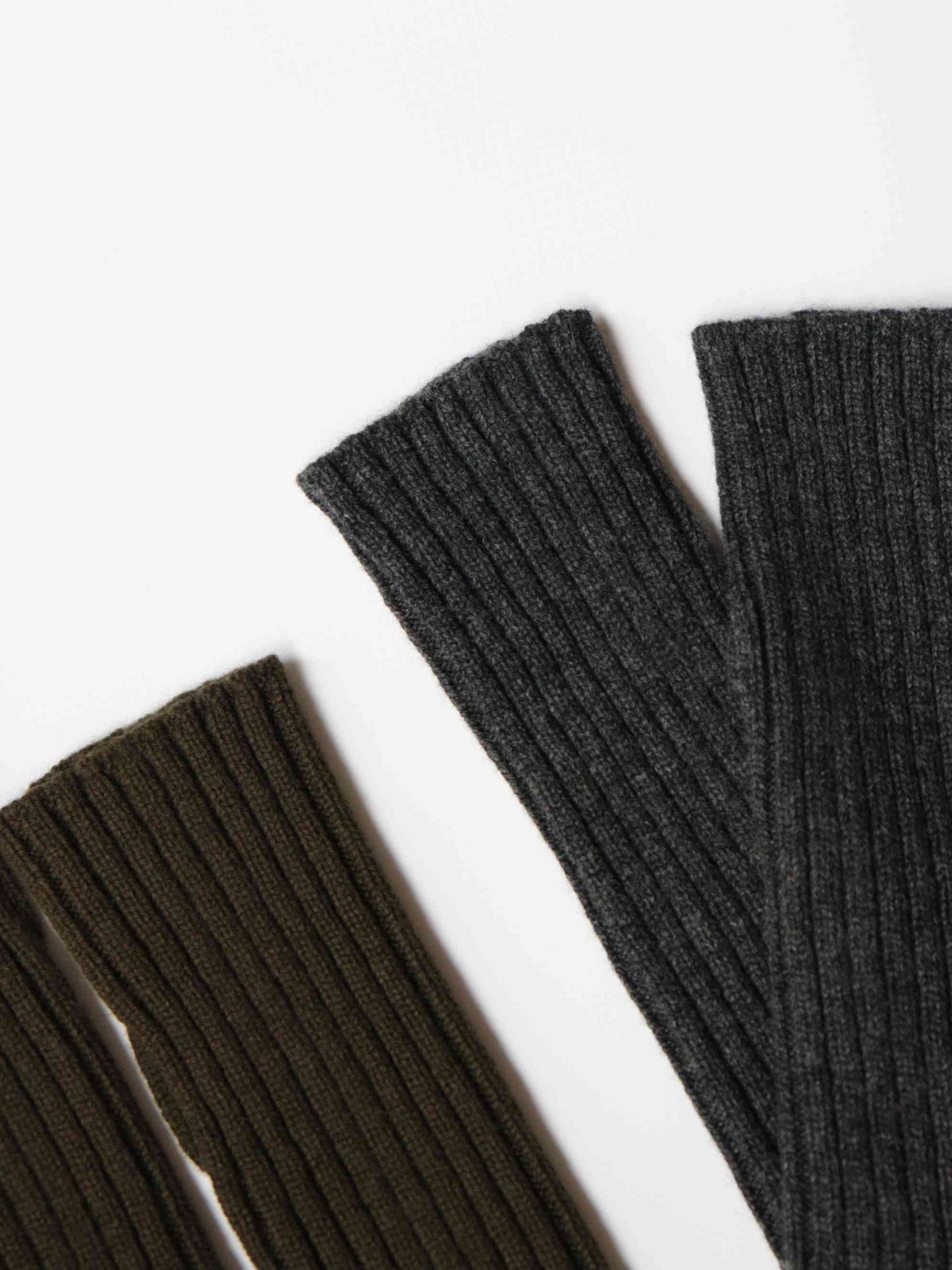 Lot.031 A.R.C Wristlets