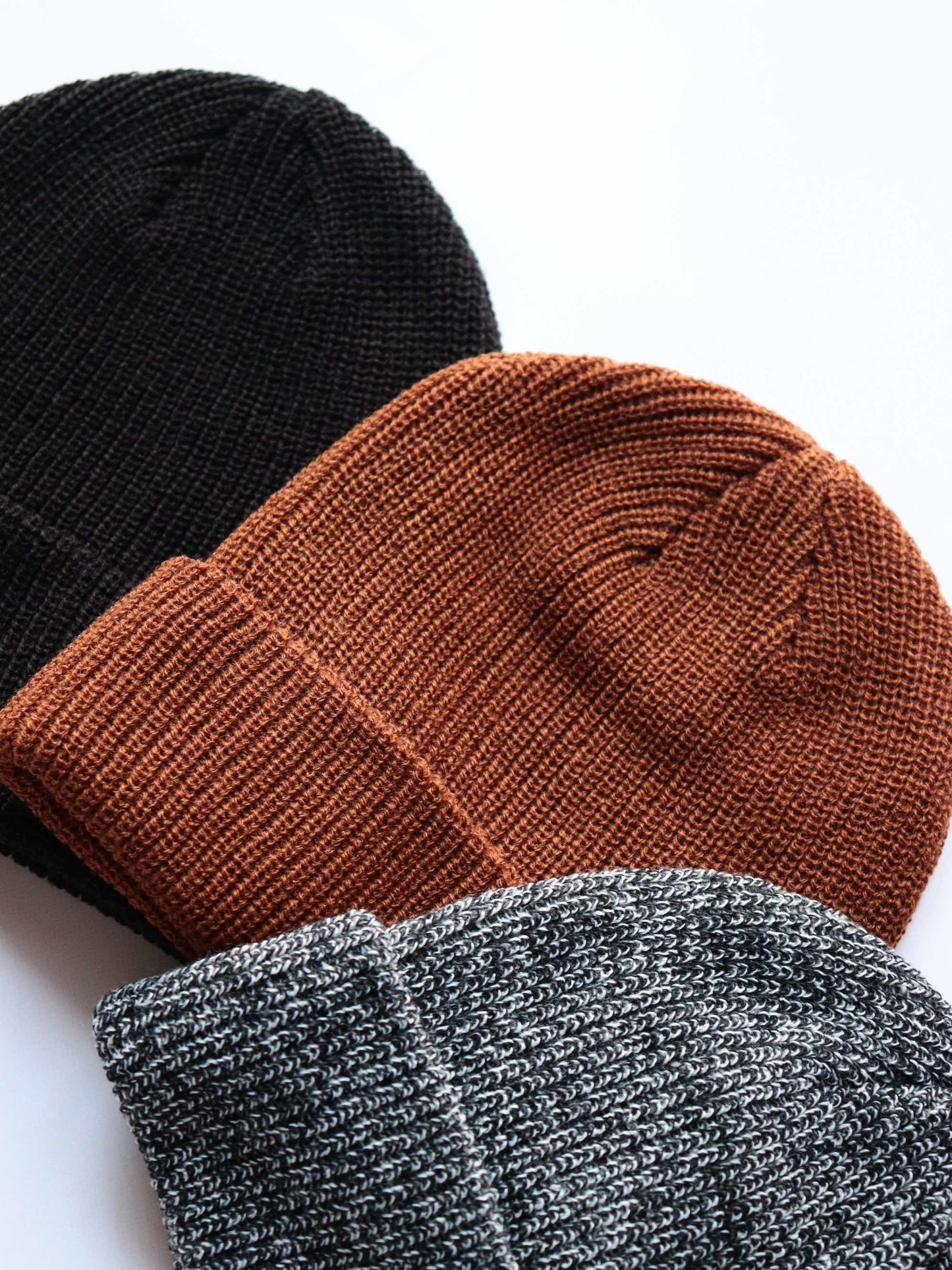 UH0472 / KNIT CAP