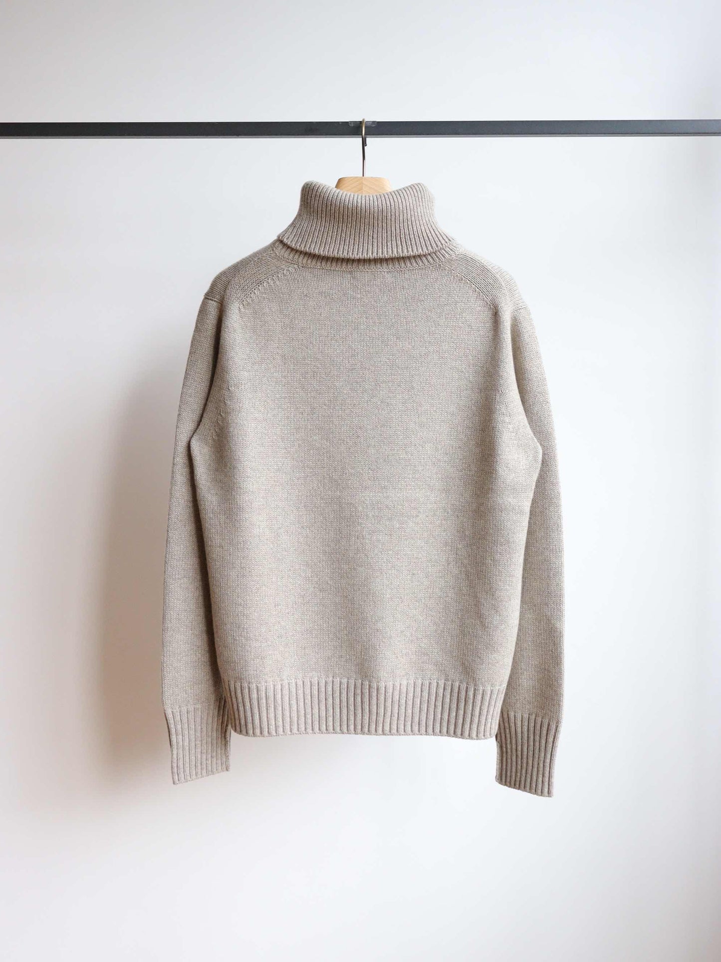 KNITWEAR001 Martin Cashmere Knit
