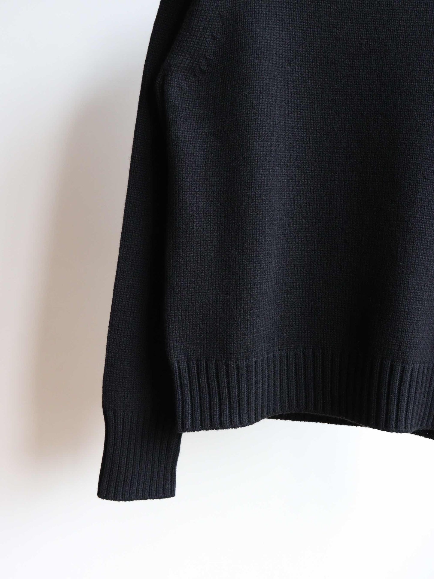 KNITWEAR001 Martin Cashmere Knit